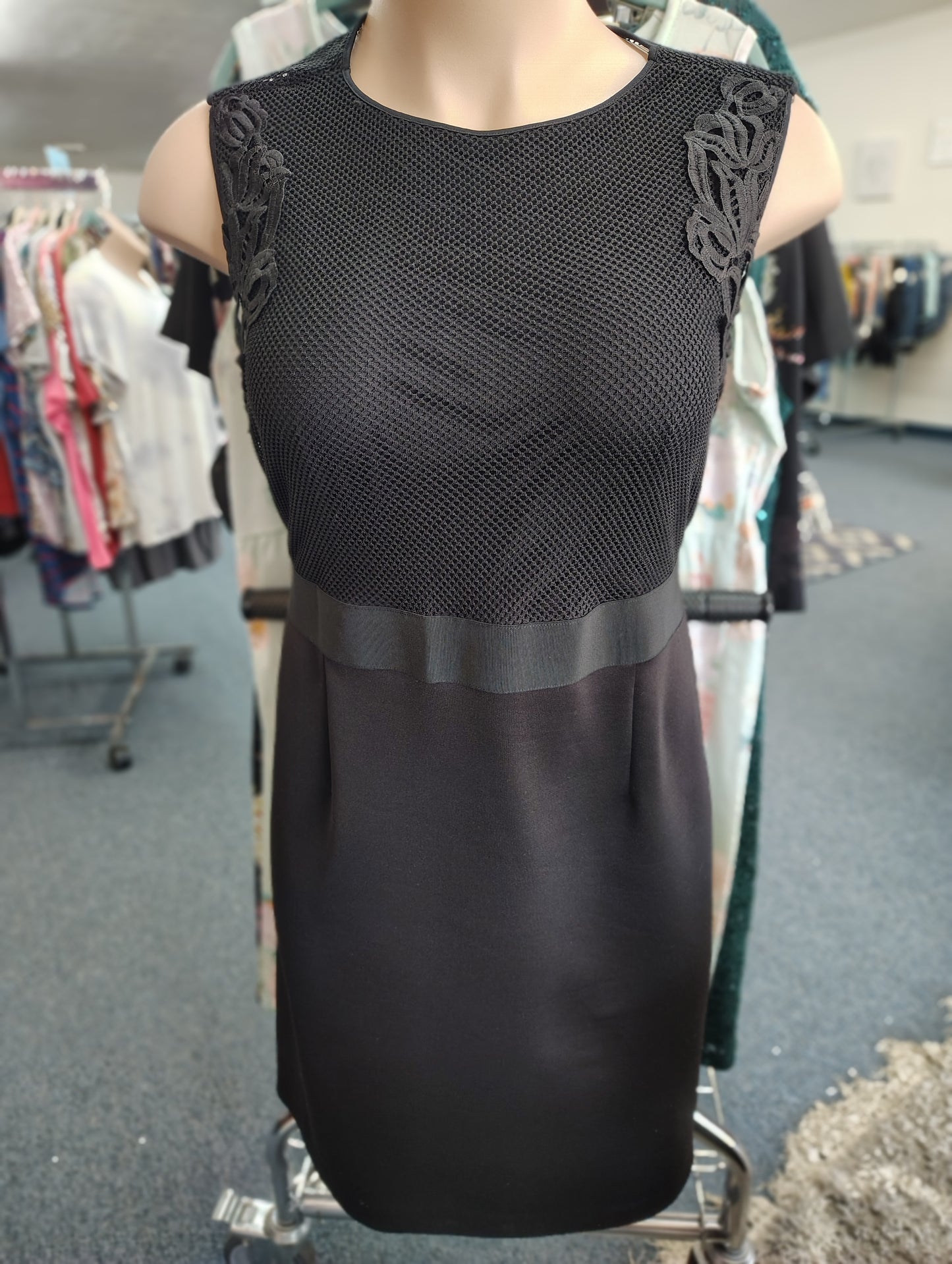 Ashley Graham Beyond black stretchy sheath dress size 22w