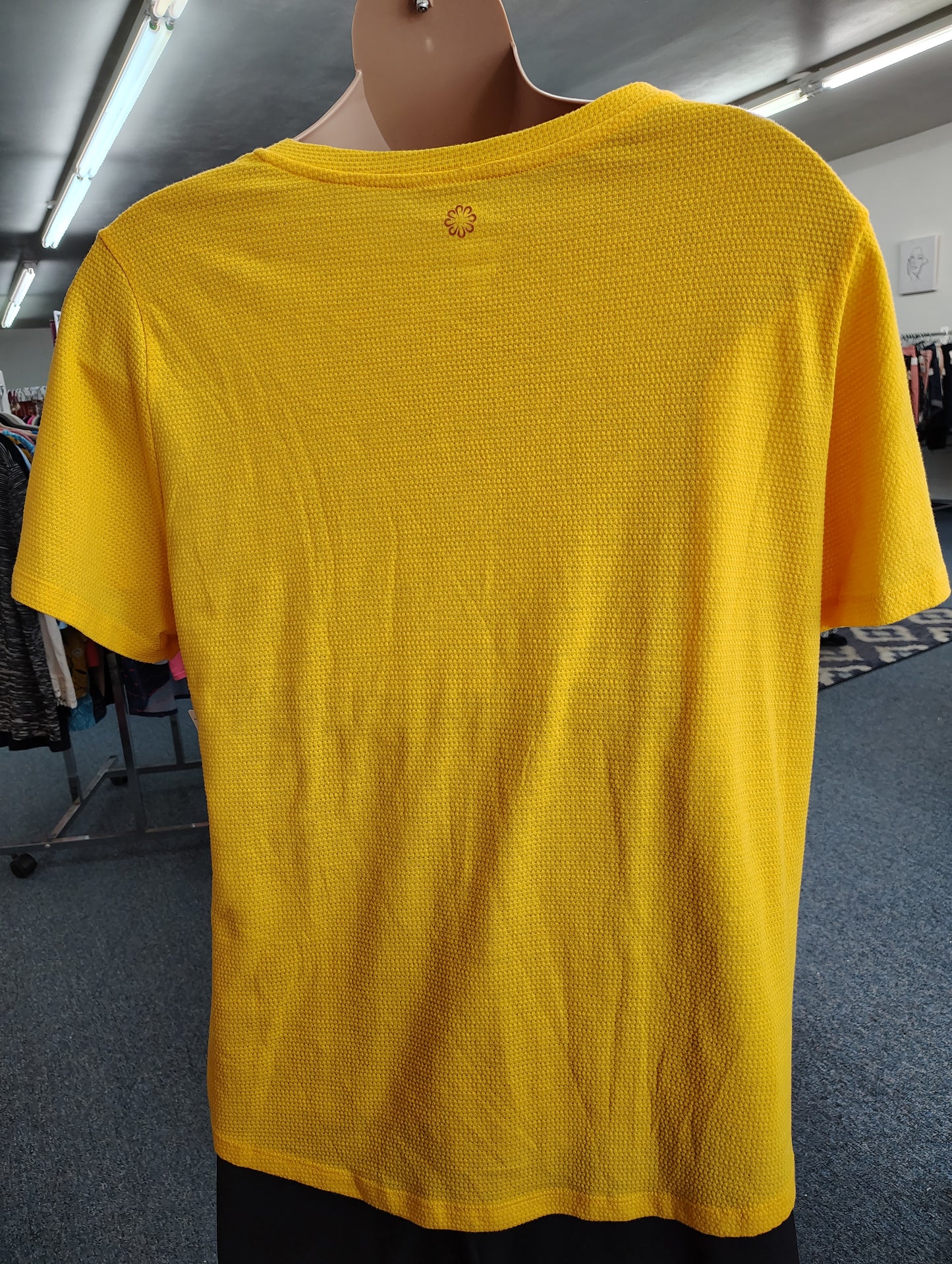 Pro Player yellow ruched side athletic top size 3x