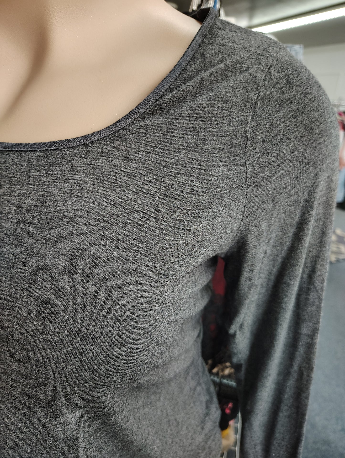 Talbots gray slightly cropped dress top size 1x