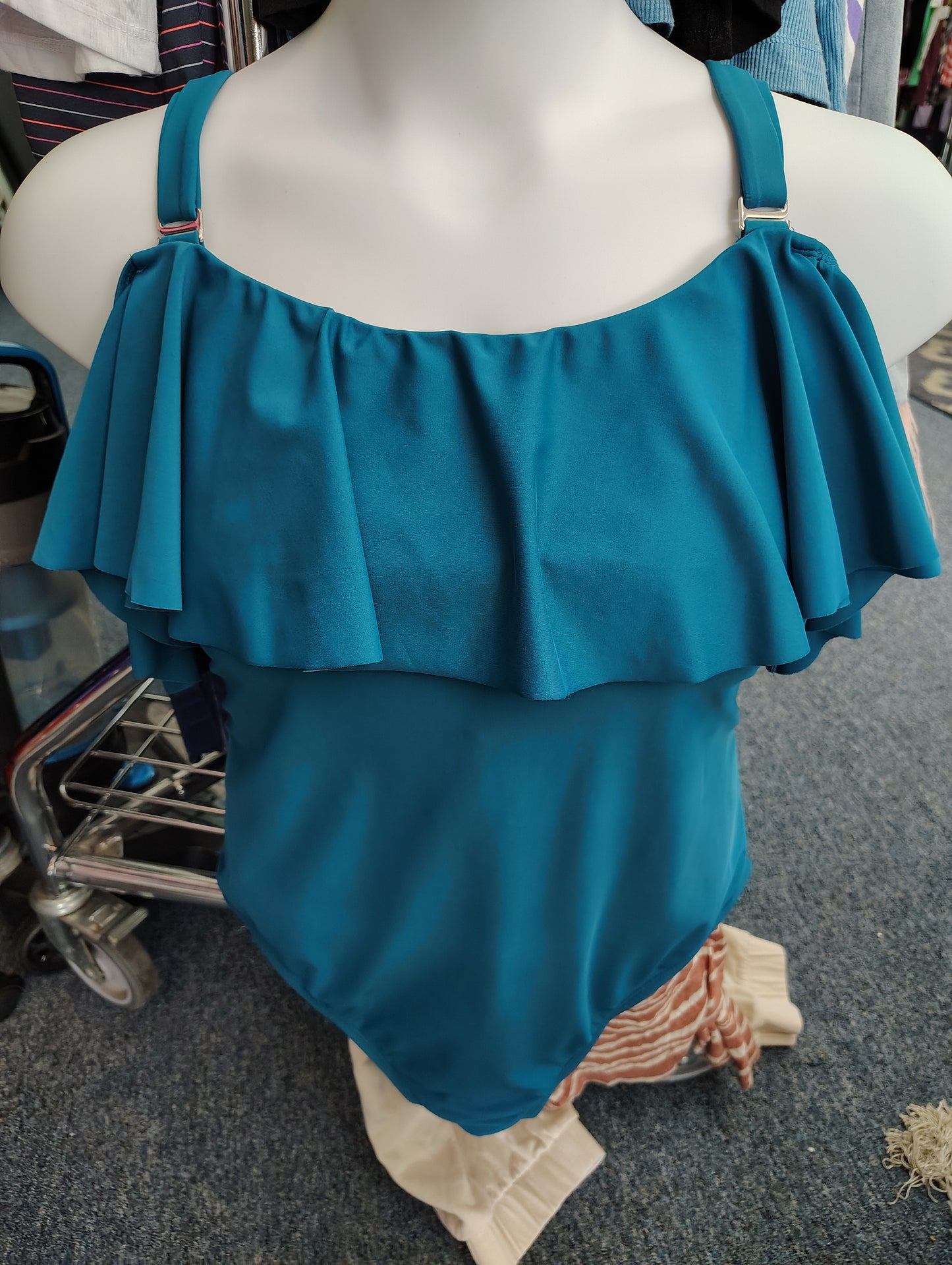 Time & Tru blue cold shoulder one piece swimsuit size 3x