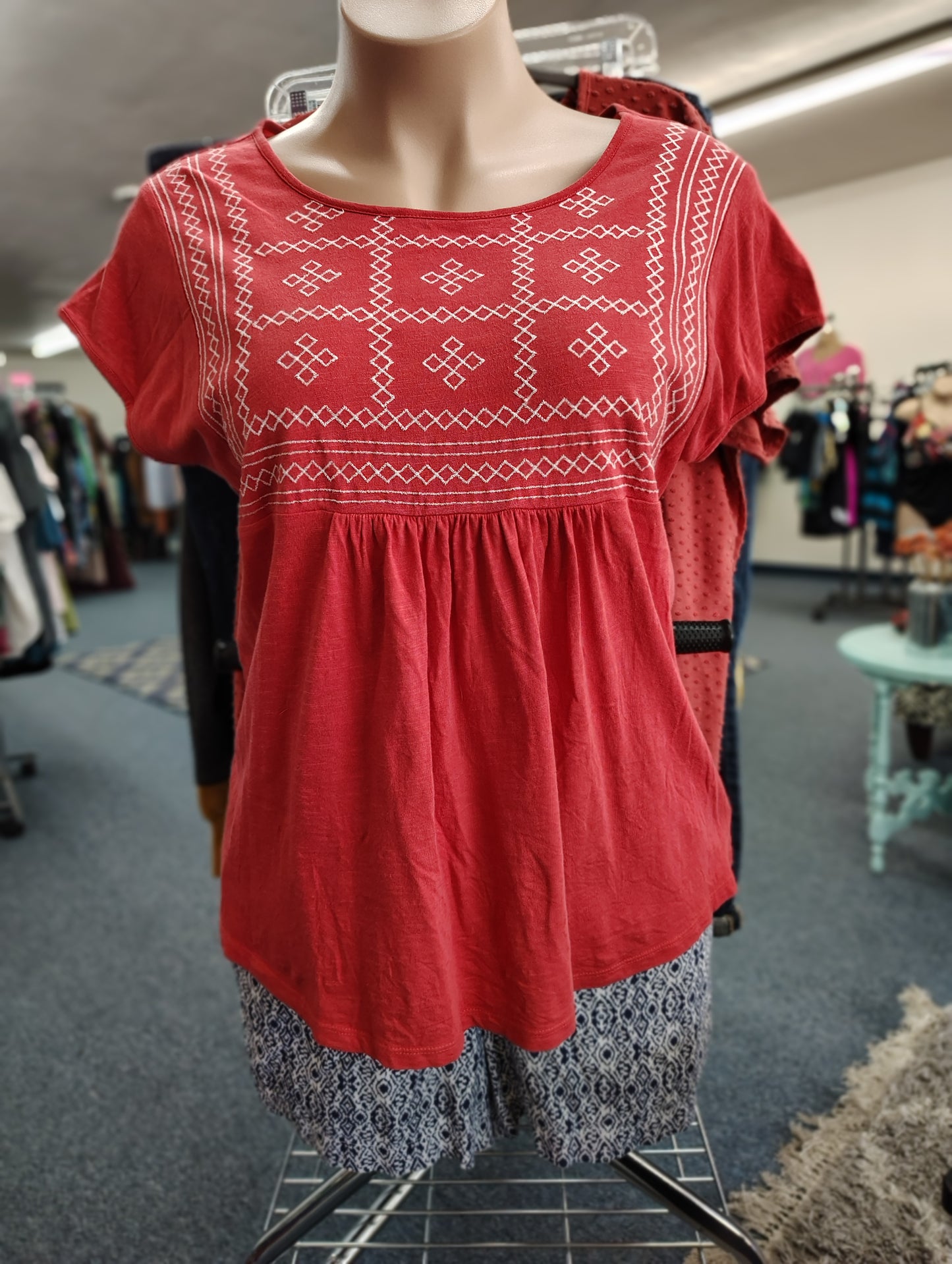 Gloria Vanderbilt coral bib top size XXL