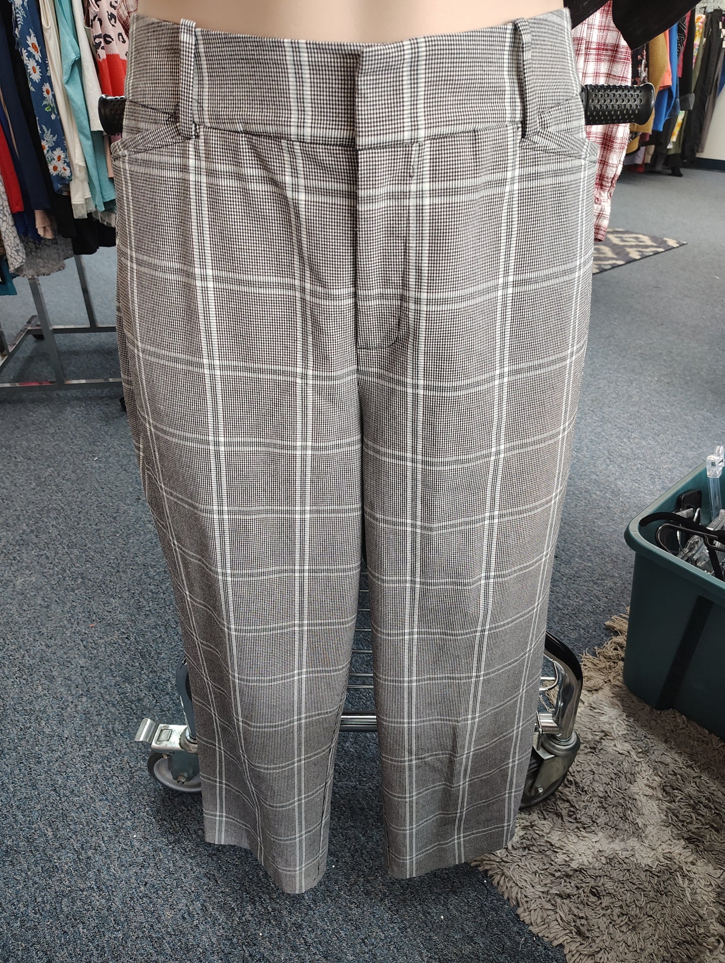 Ava & Viv plaid straight leg dress pants size 16w