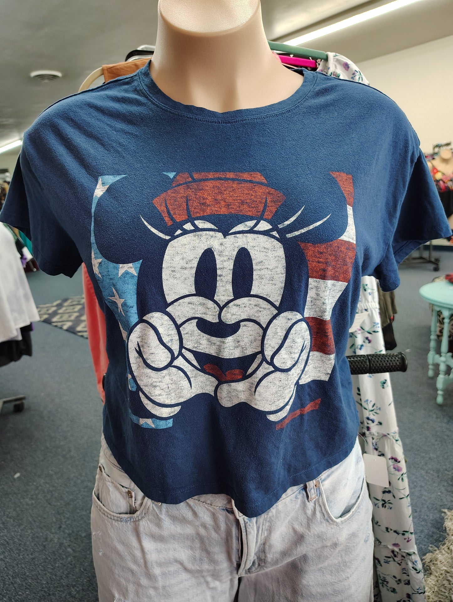 Old Navy Disney Minnie Mouse slightly cropped top size XL