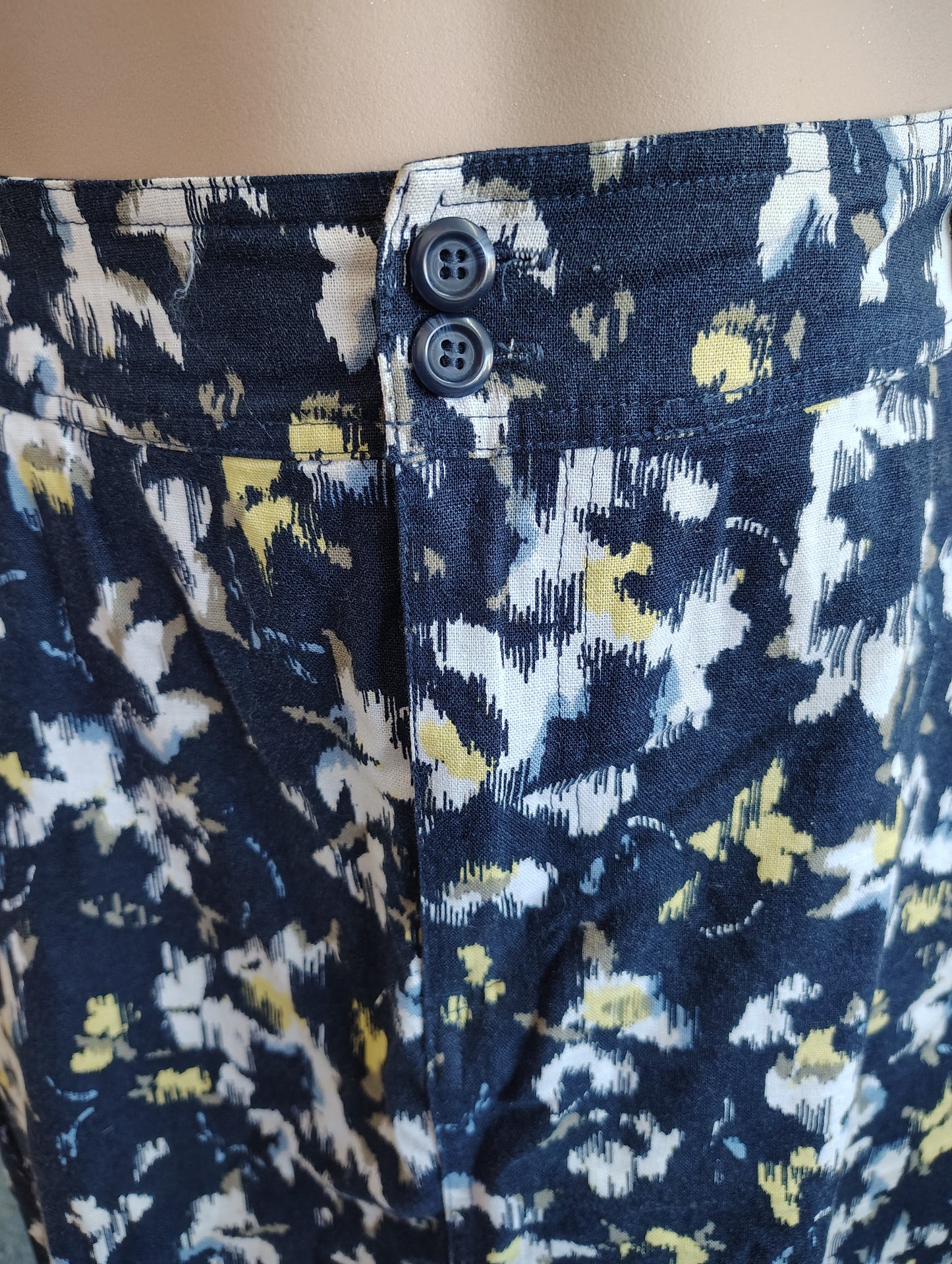 CJ Banks floral navy skort size 20w