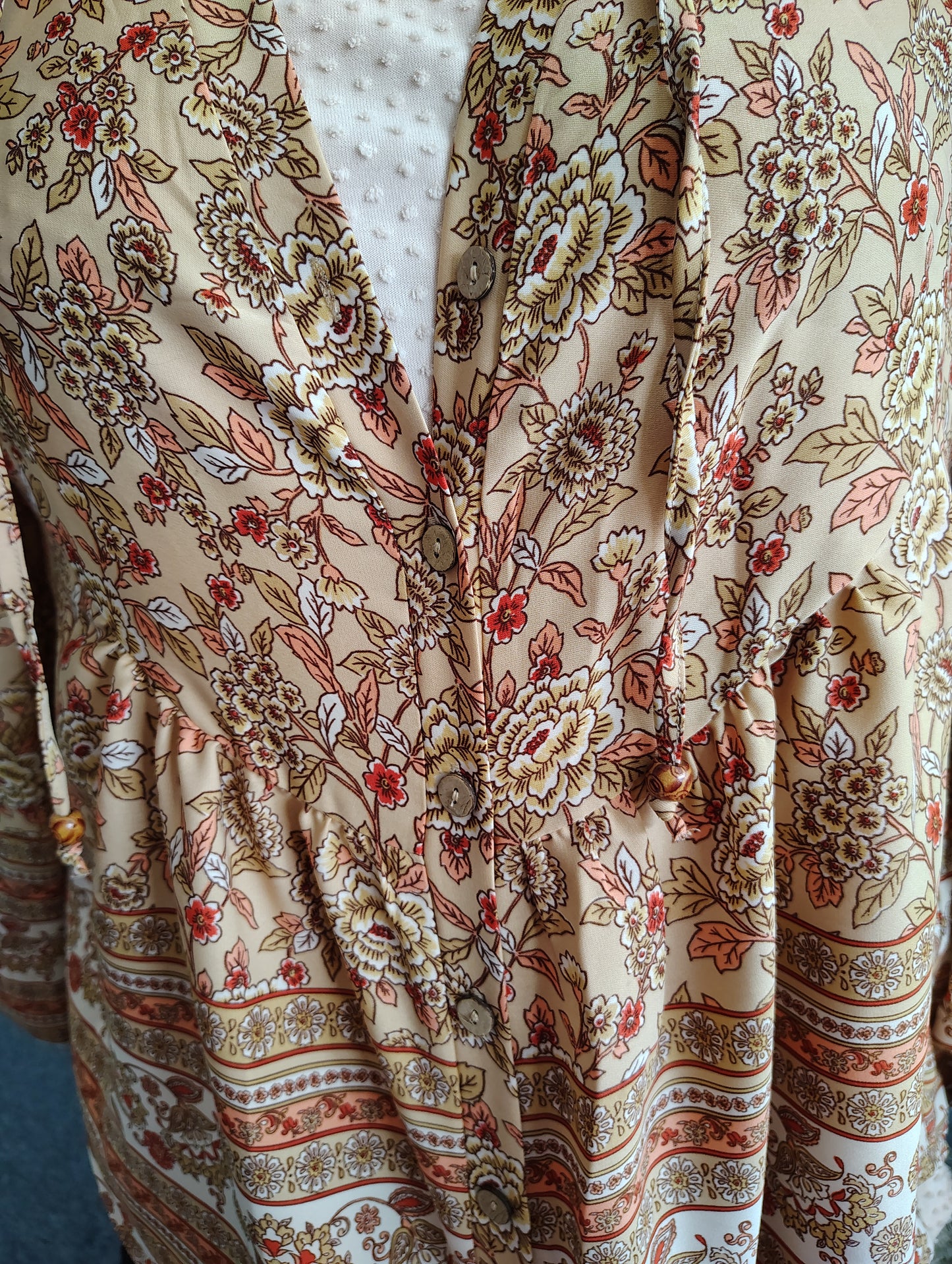 Floral button front top size XL