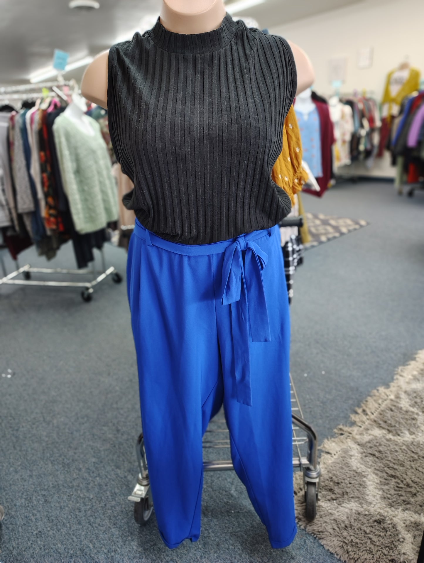 A New Day black ribbed mock neck sleeveless top 4x