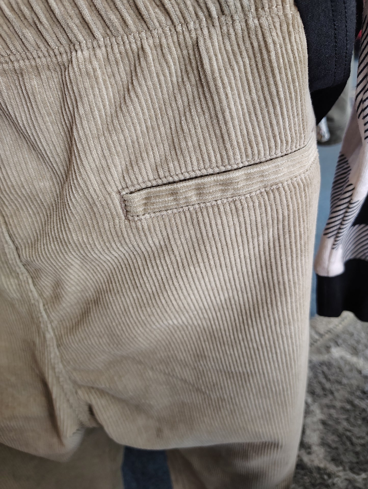 Old Navy tan corduroy pull on pants size xxl tall