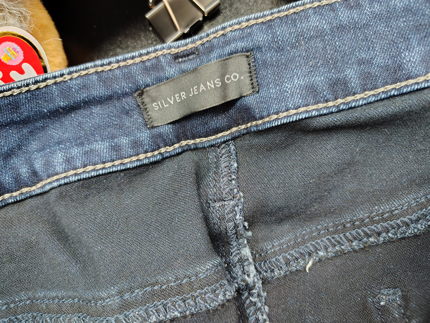 Silver denim jeans Suki straight style size 18