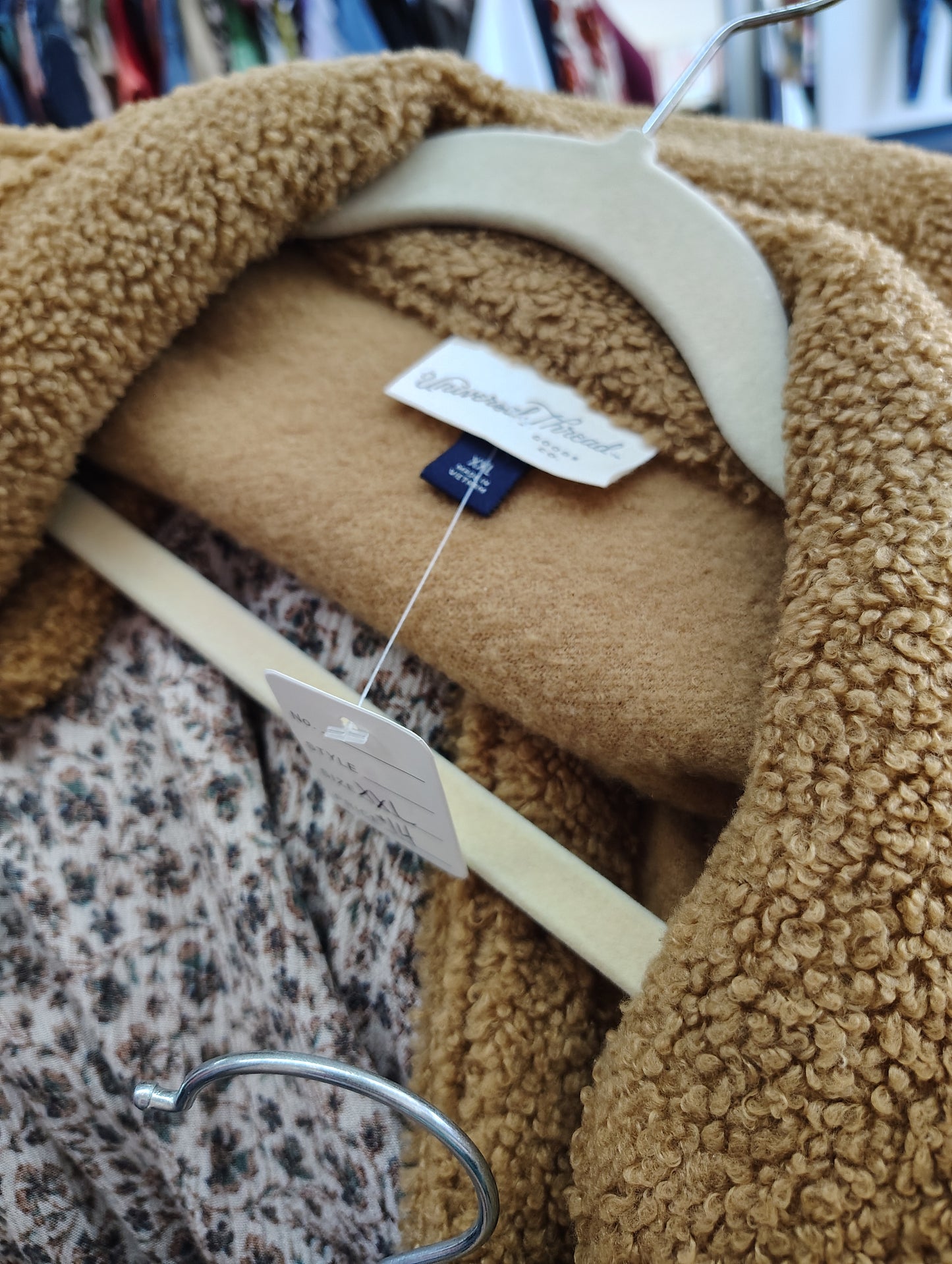 Universal Thread brown sherpa shacket size xxl