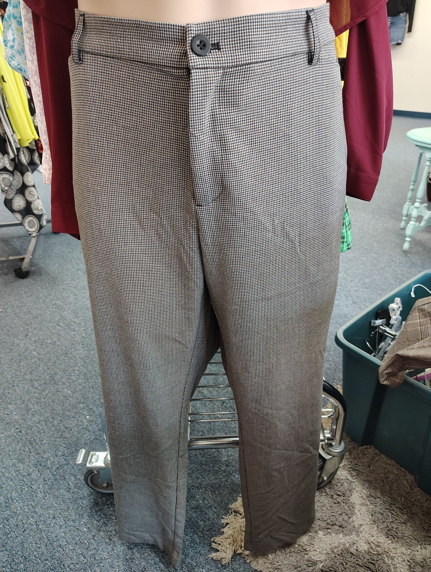 CJ Banks tapered mid rise NWT dress pants size 22w