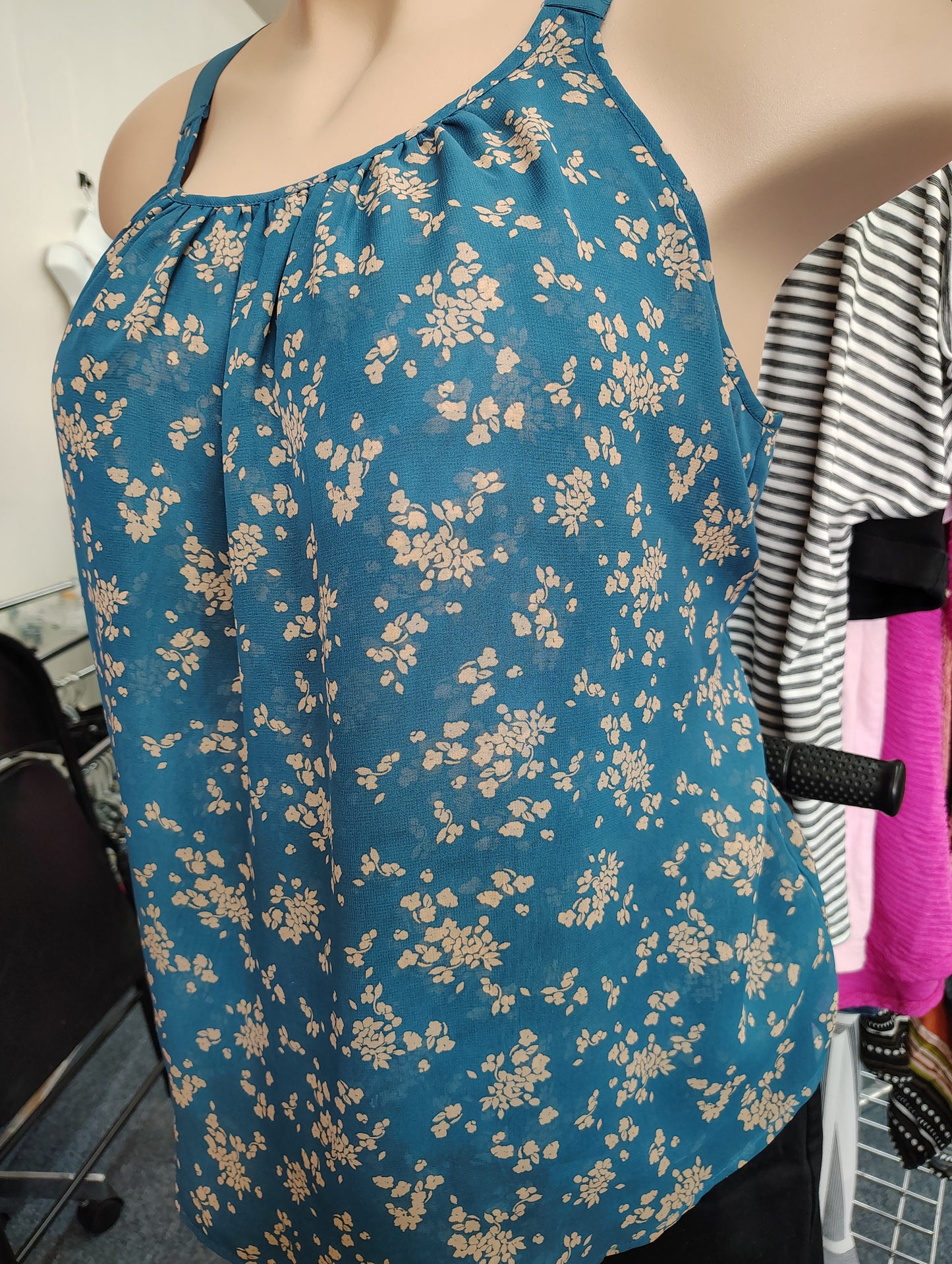 Lane Bryant floral tank top size 16 1x