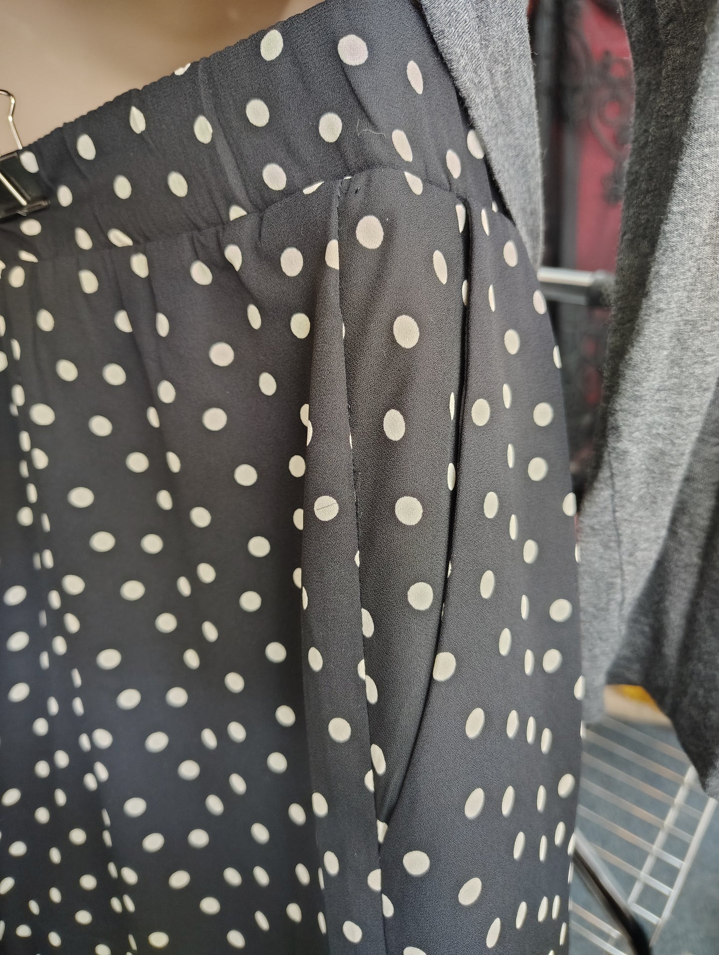 Express black wide leg chiffon dress pants size xl