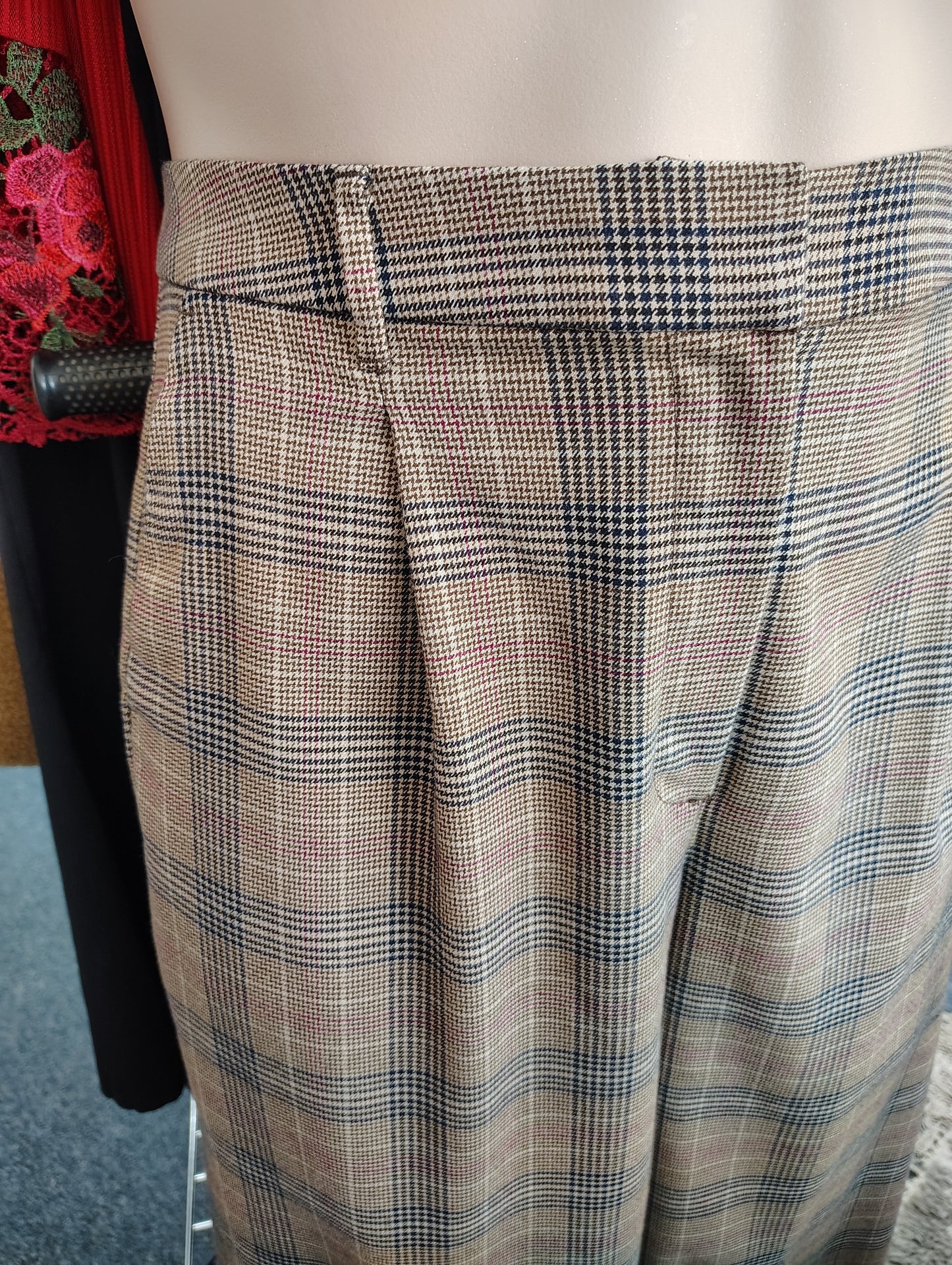 Old Navy Taylor wide leg plaid trouser dress pants 16 xl