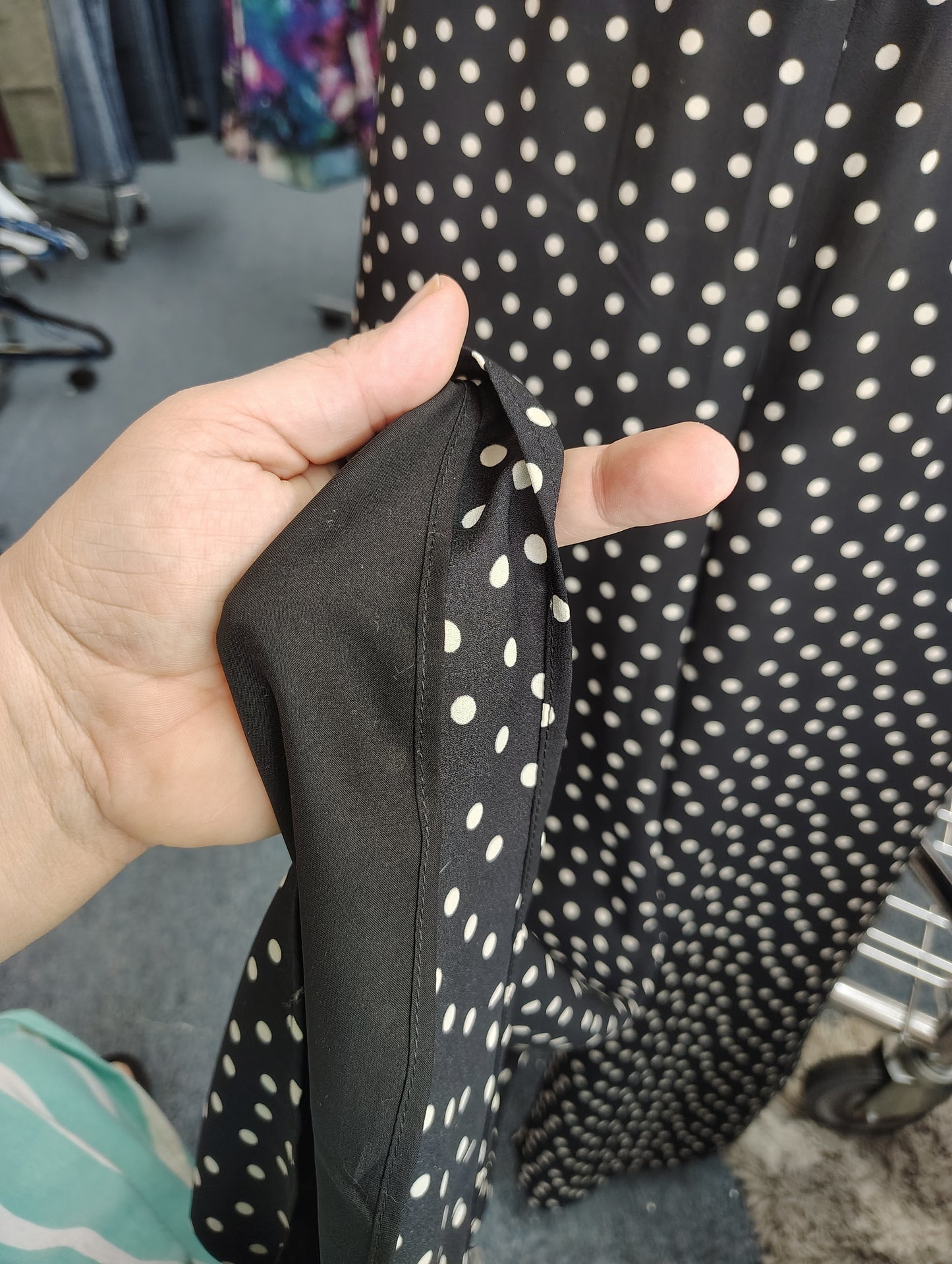 Express black wide leg chiffon dress pants size xl