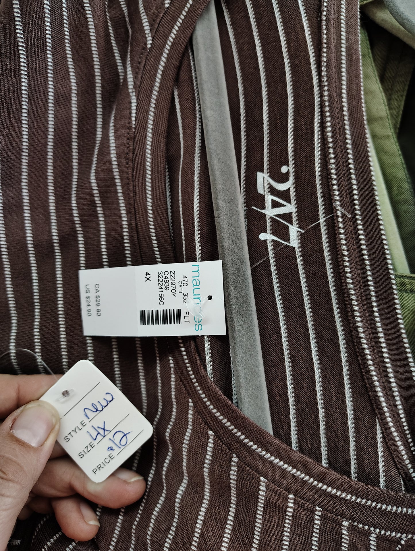 Maurices NWT striped top size 4x