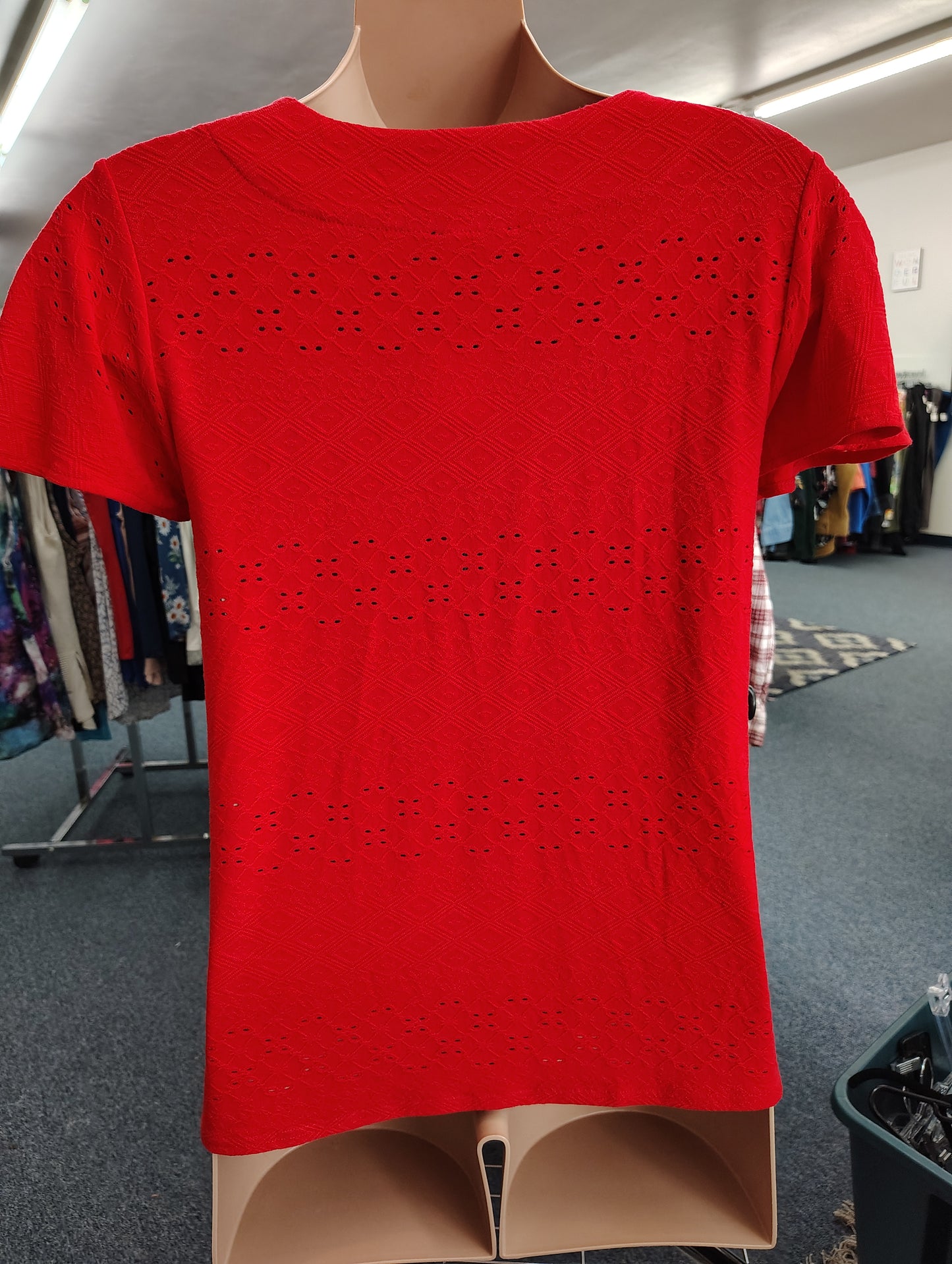 Cable & Gauge red NWT eyelet dress top size xl