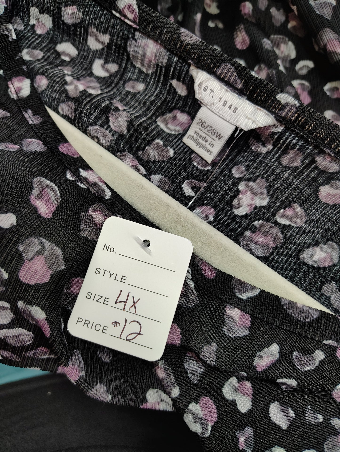 Cato animal print ruched side dressy top size 4x