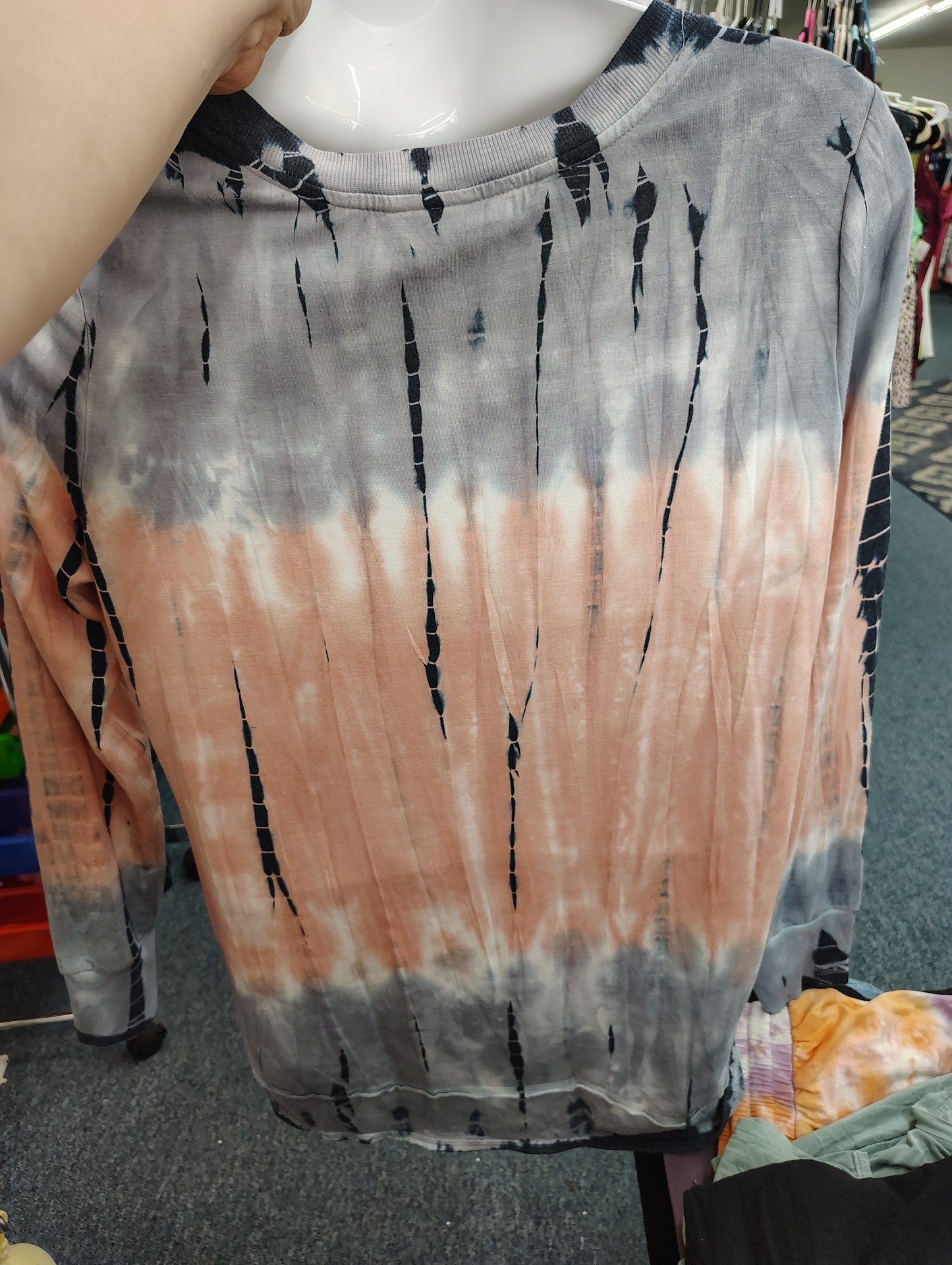 Green Tea NWT tie dye tunic sweatshirt size xl