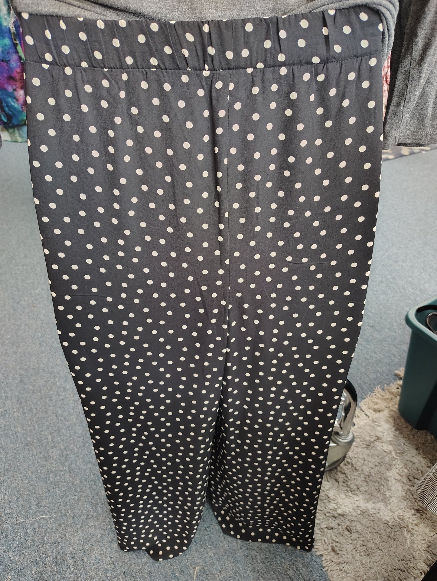 Express black wide leg chiffon dress pants size xl
