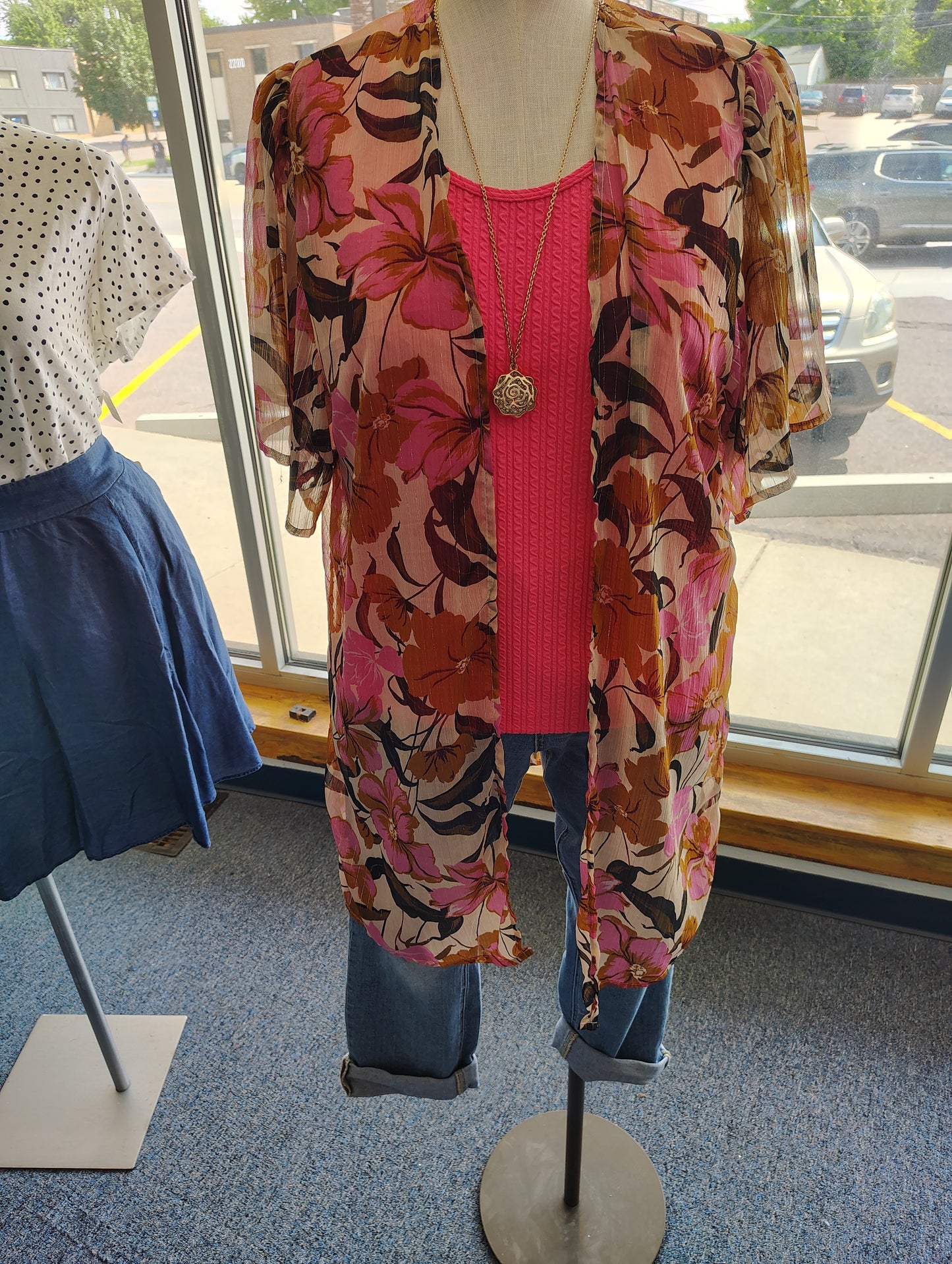 Maurices semi sheer floral kimono size 0x
