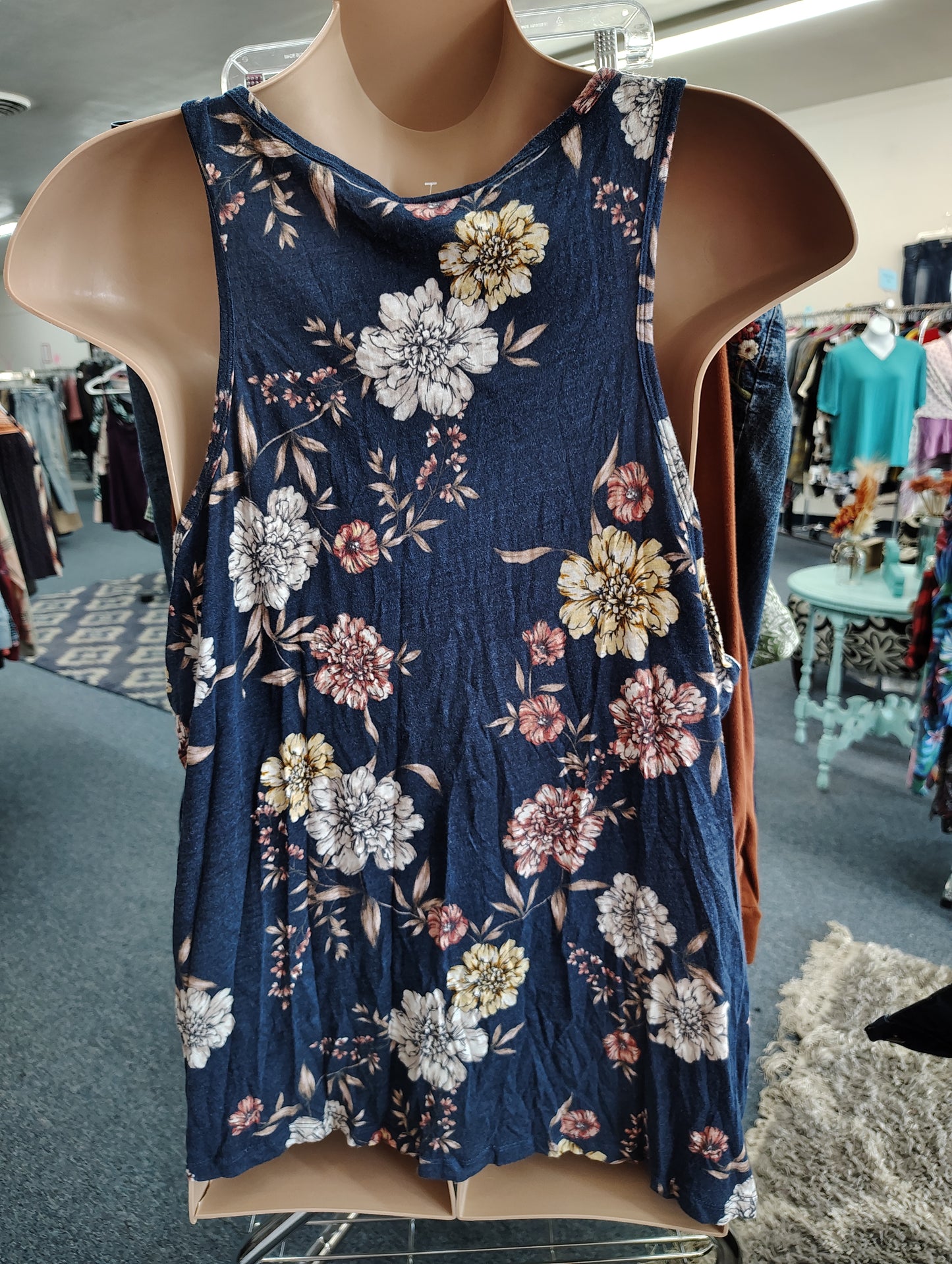 Torrid floral tank top size 4x