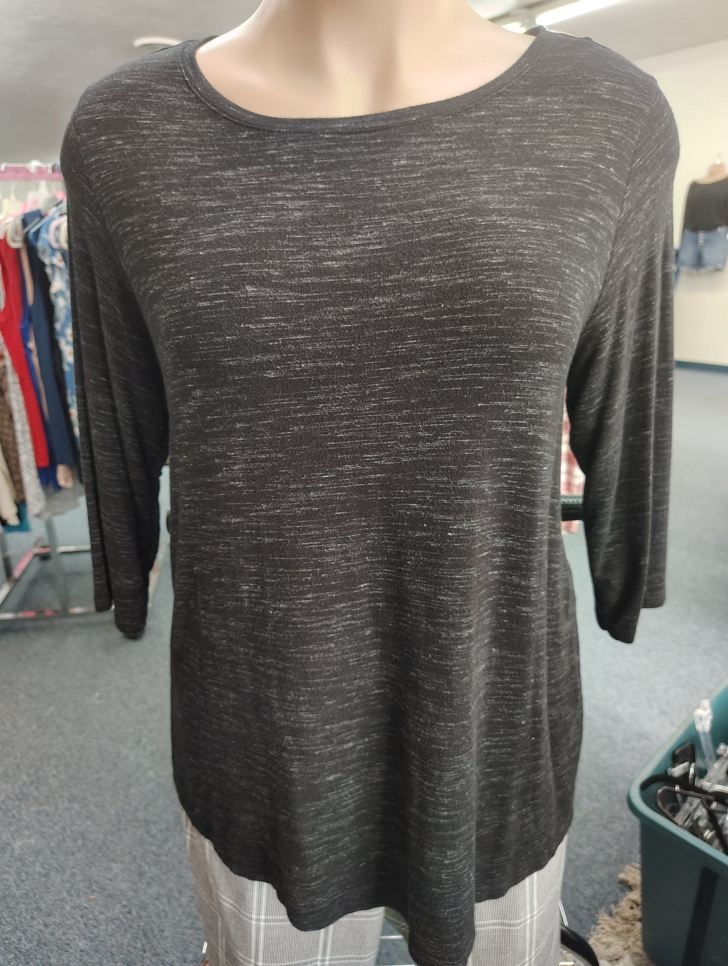 Eliane Rose black top size 1x
