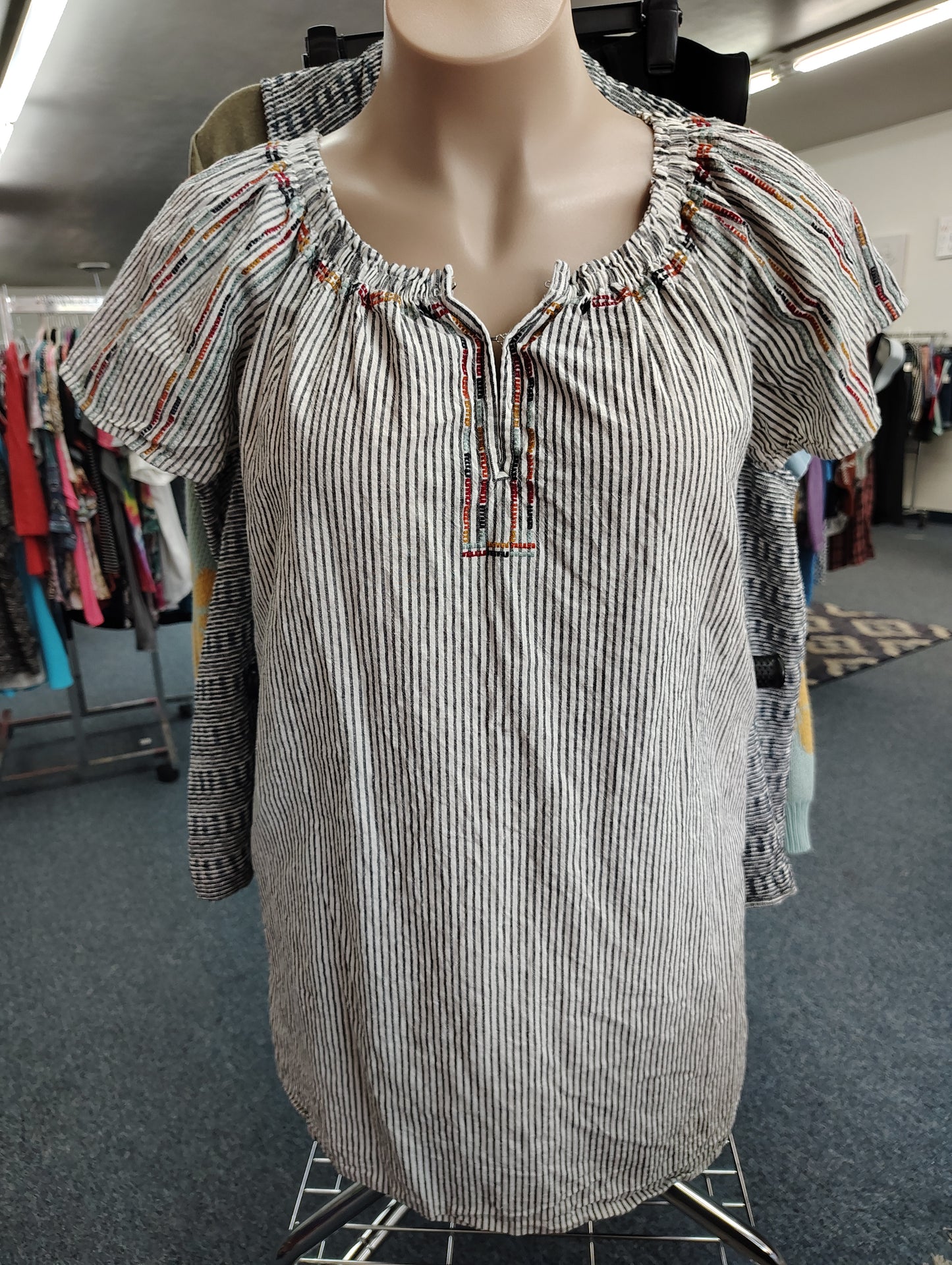 Knox Rose mini shift dress with embroidery soze xxl