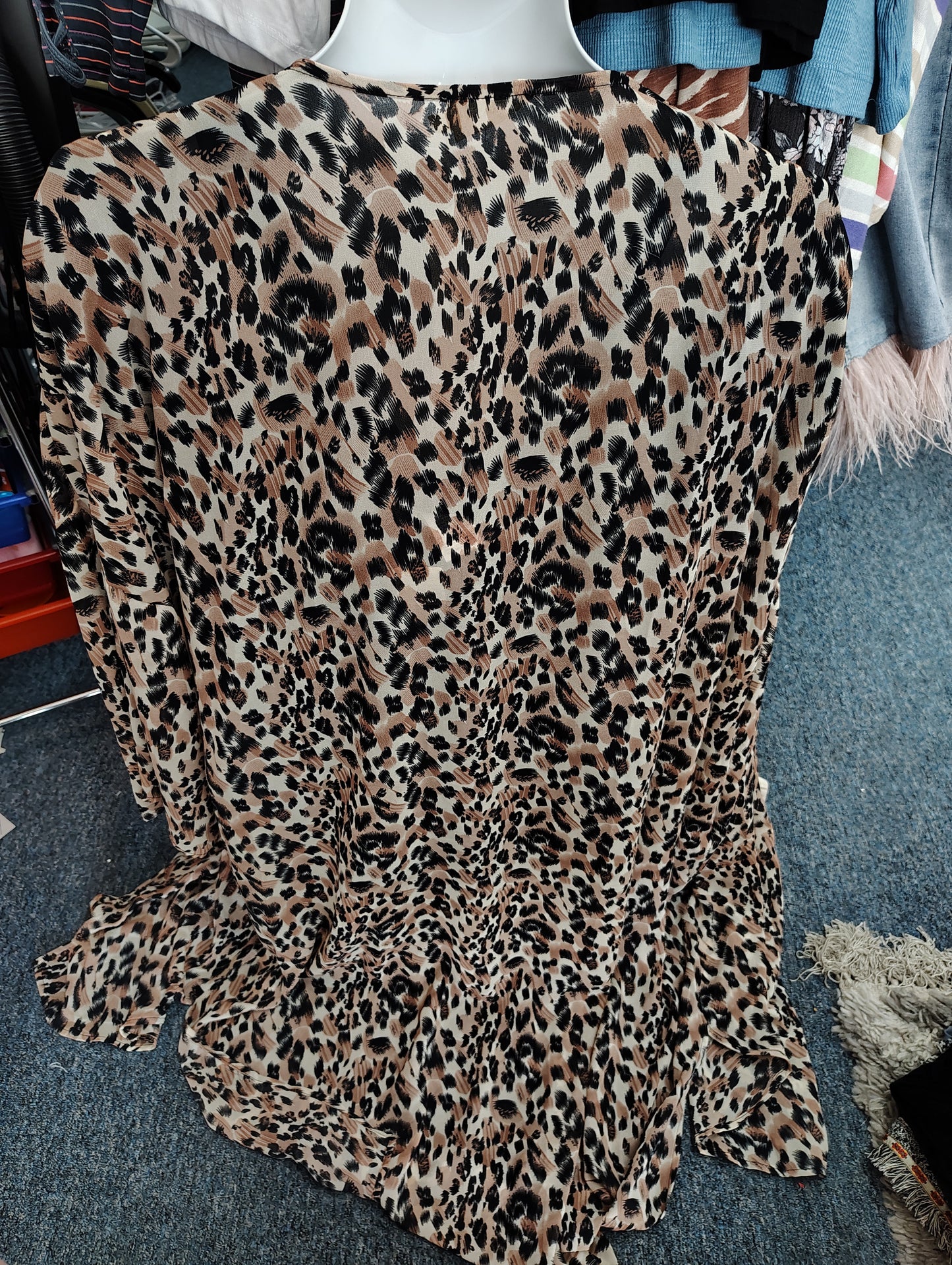 Ninexis NWT leopard print long kimono size 3x