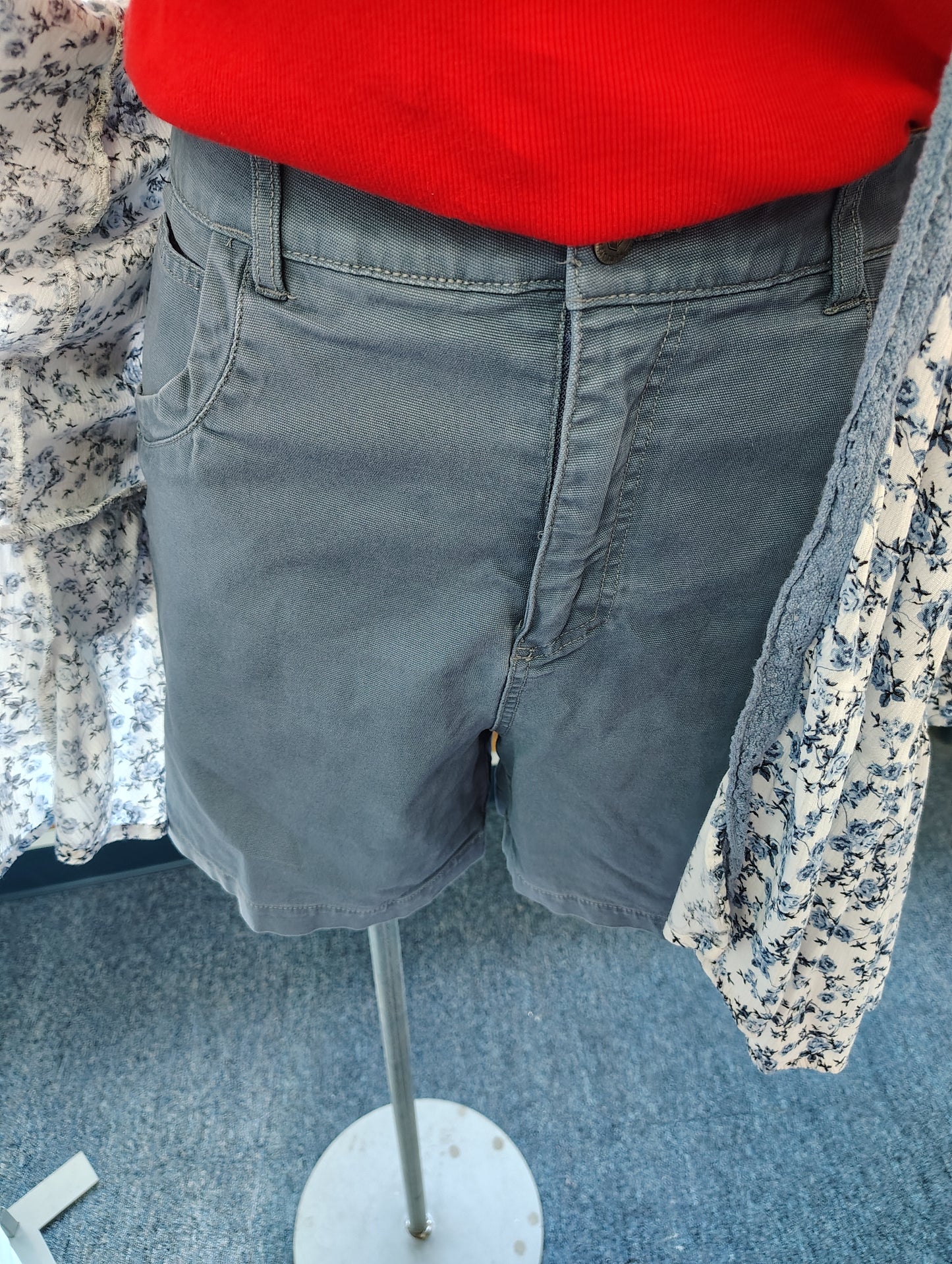 Noble Outfitters blue shorts size 20