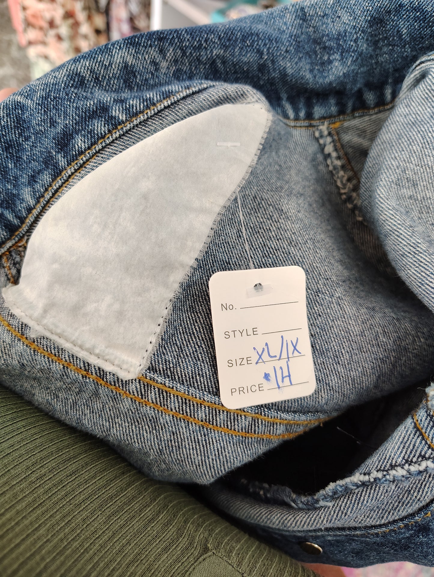 Rose denim jacket no stretch size xl/1x