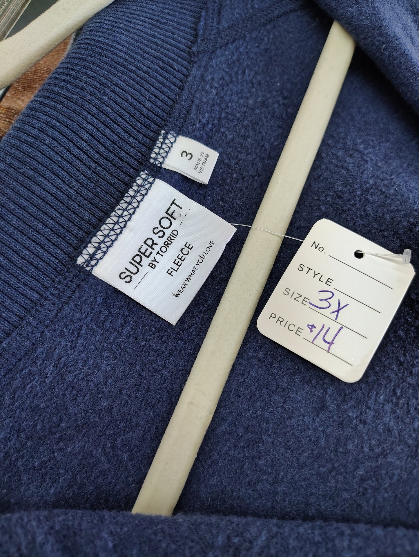 Torrid super soft fleece blue sweatshirt size 3x
