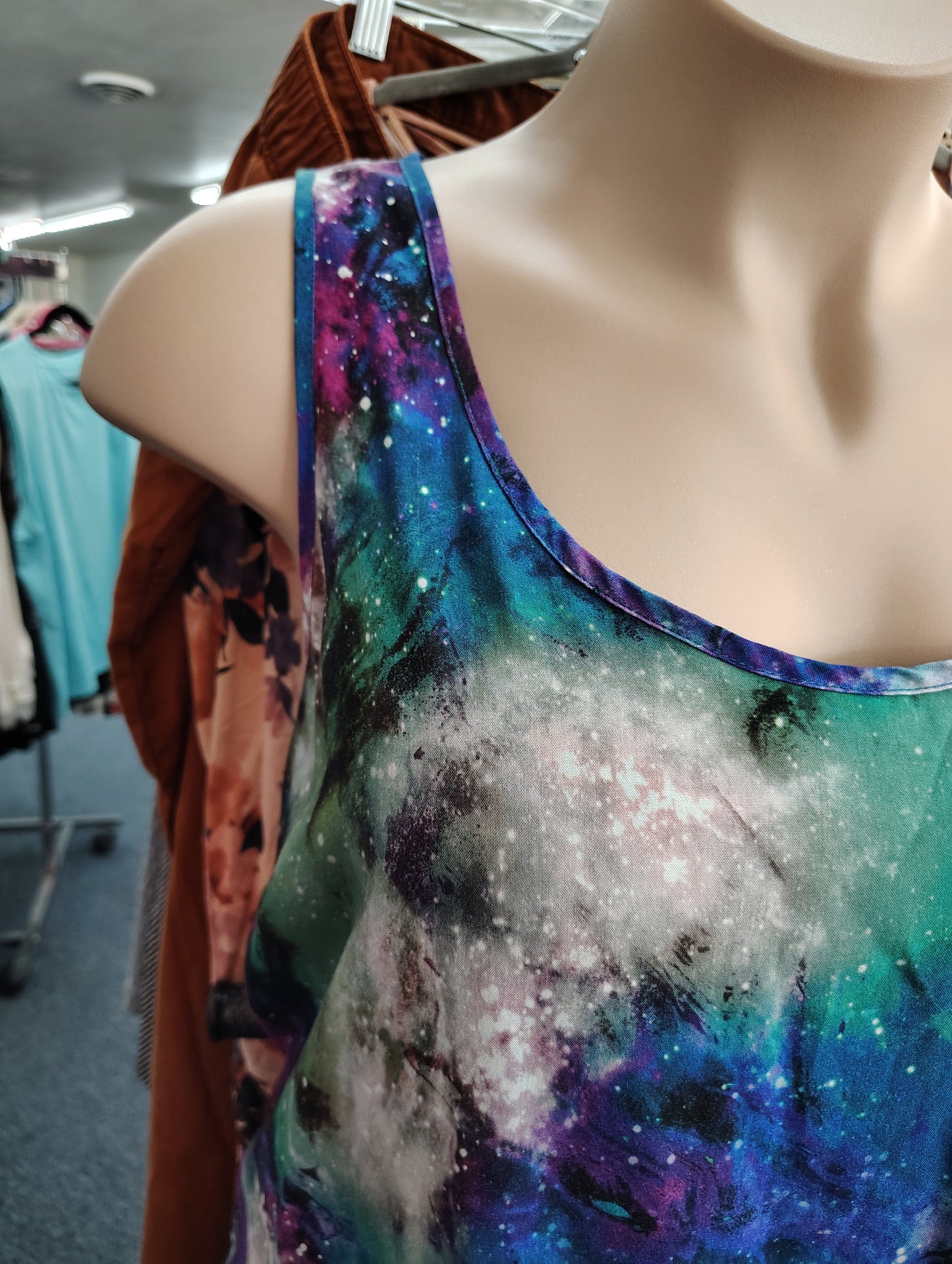 Torrid galaxy multicolor tank top size 4x