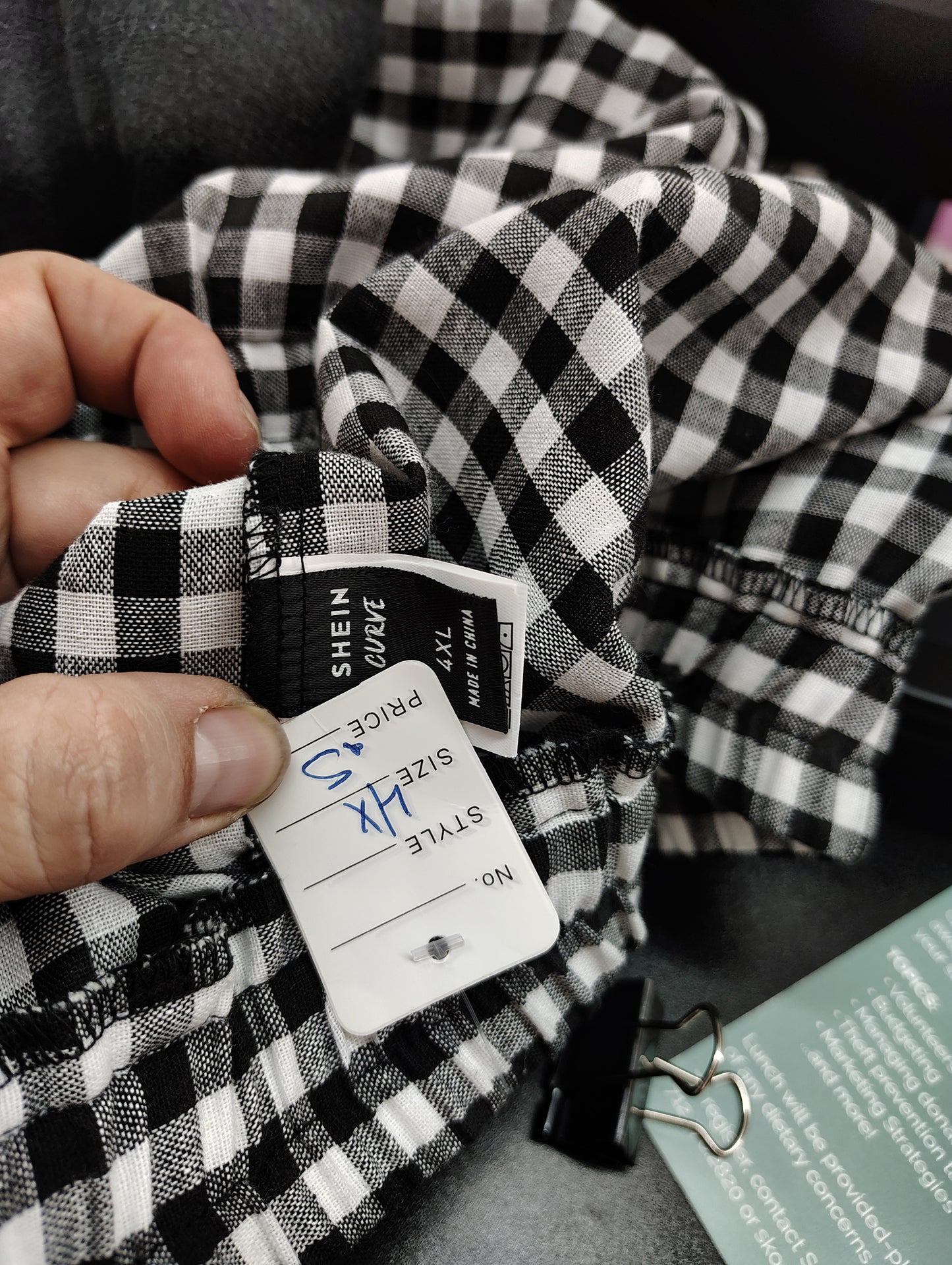 Shein plaid pull on pants size 4x