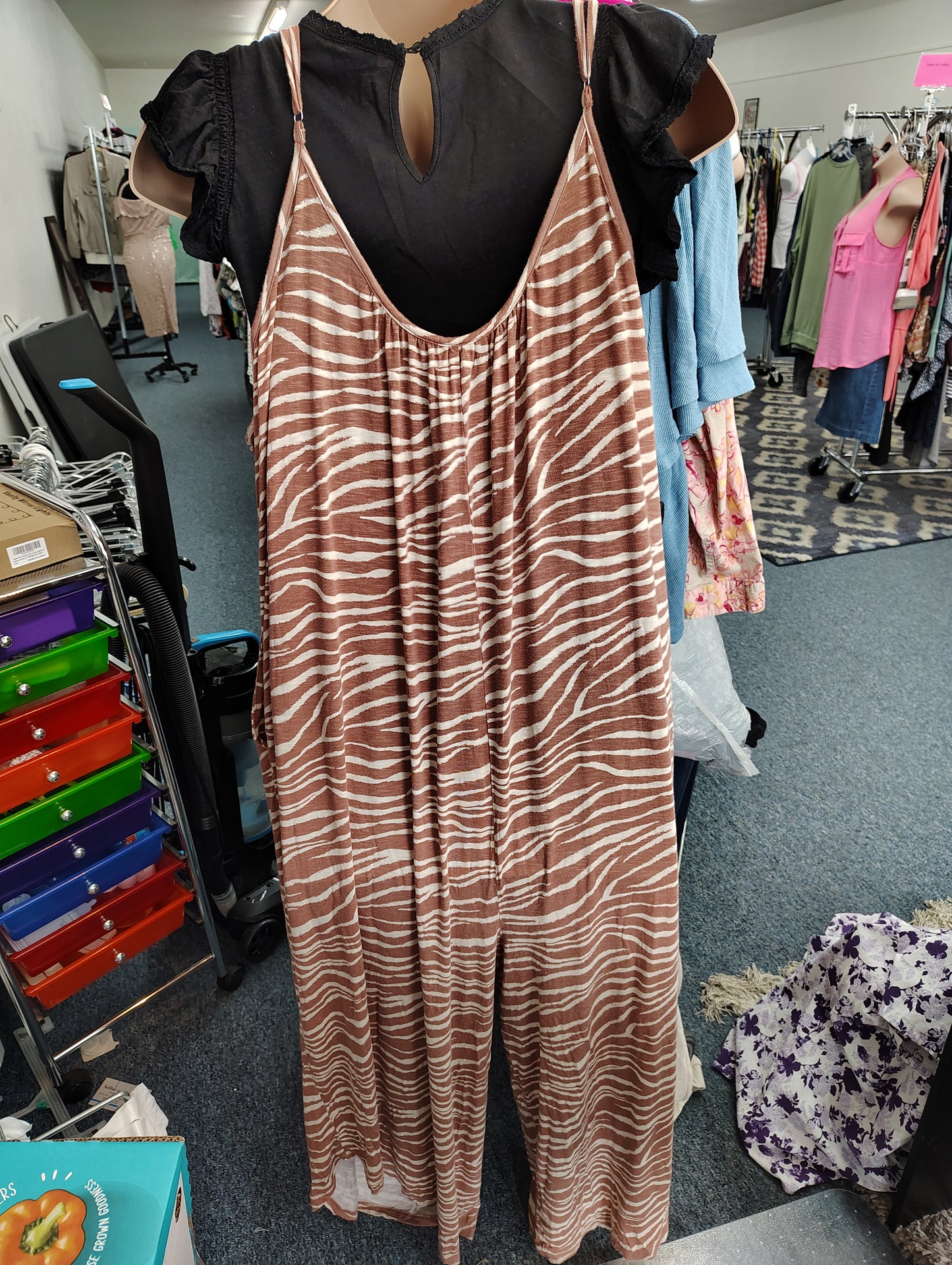Maurices animal print knit jumpsuit cropped leg size 3x