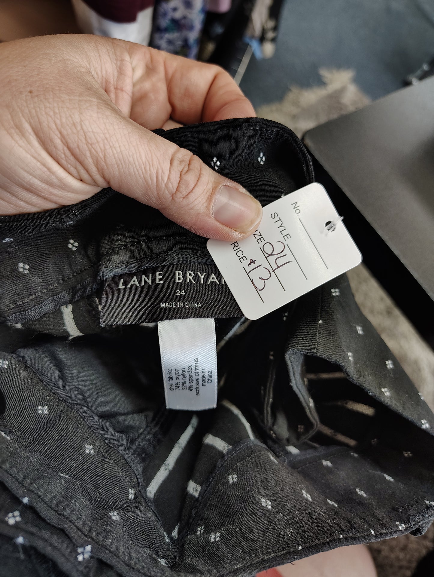 Lane Bryant black patterned stretchy dress pants size 24