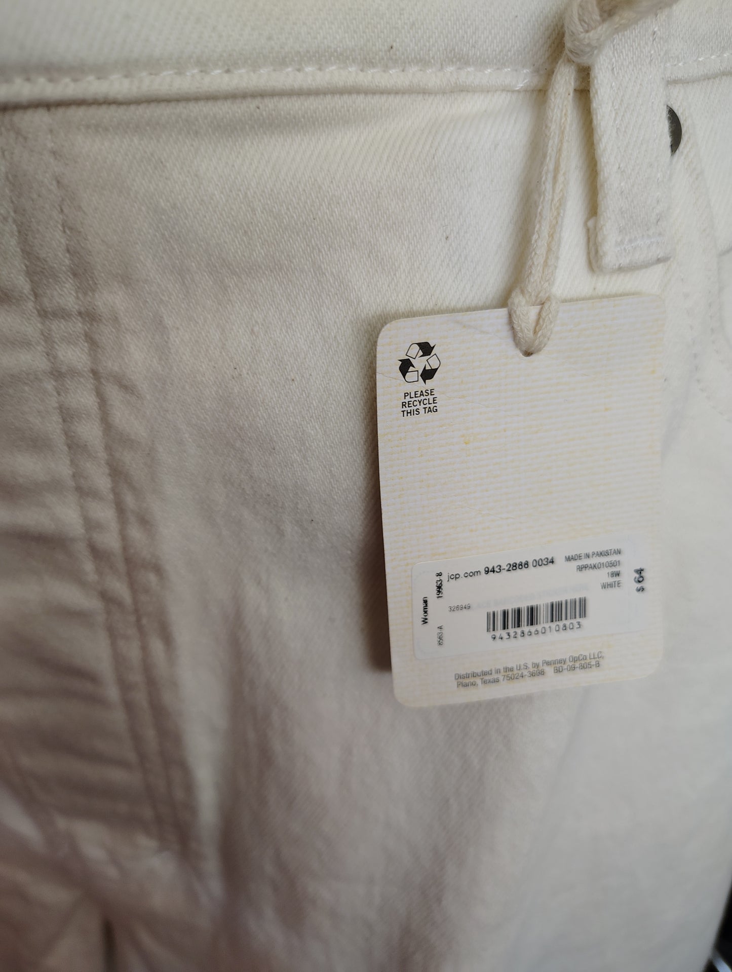 a.n.a. off white NWT jeans highest rise vintage straight size 18W