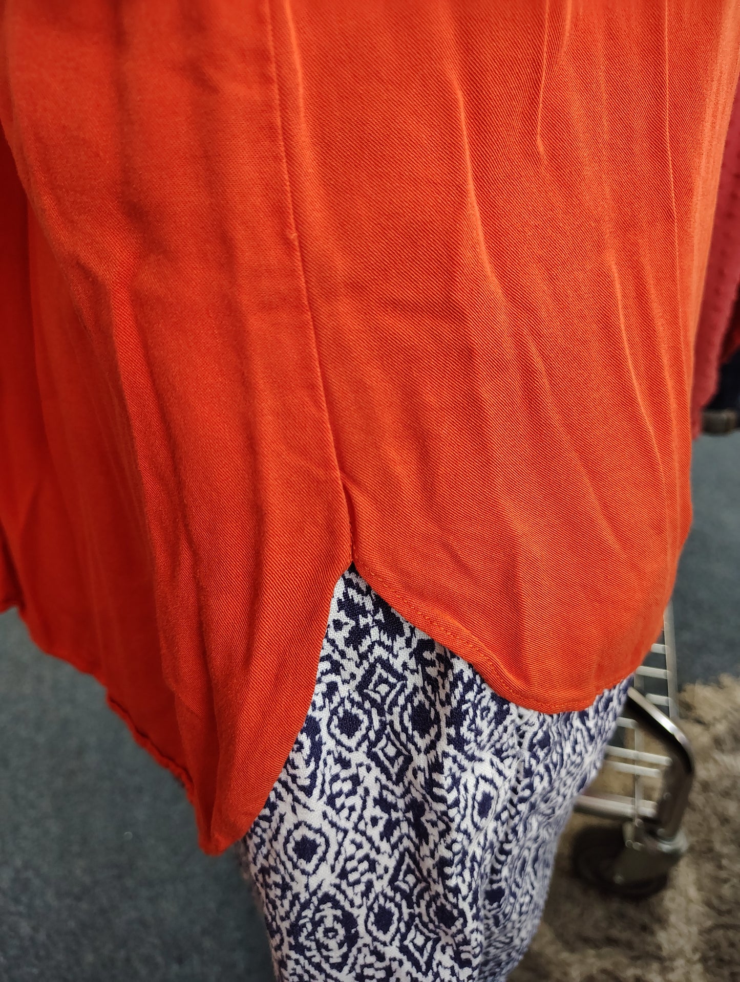 Gloria Vanderbilt coral bib top size XXL