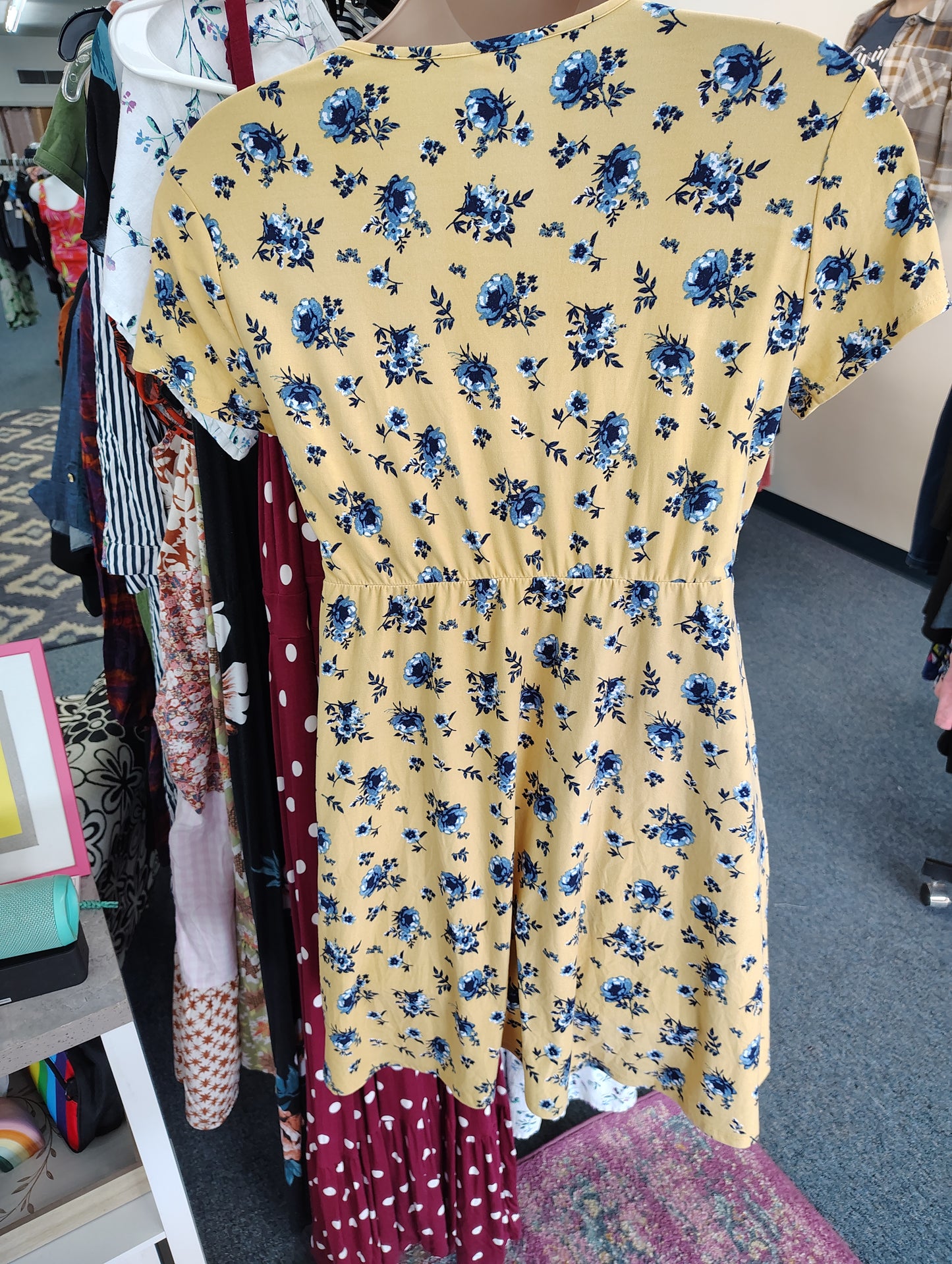 No Boundaries yellow floral soft mini dress size 1x/2x