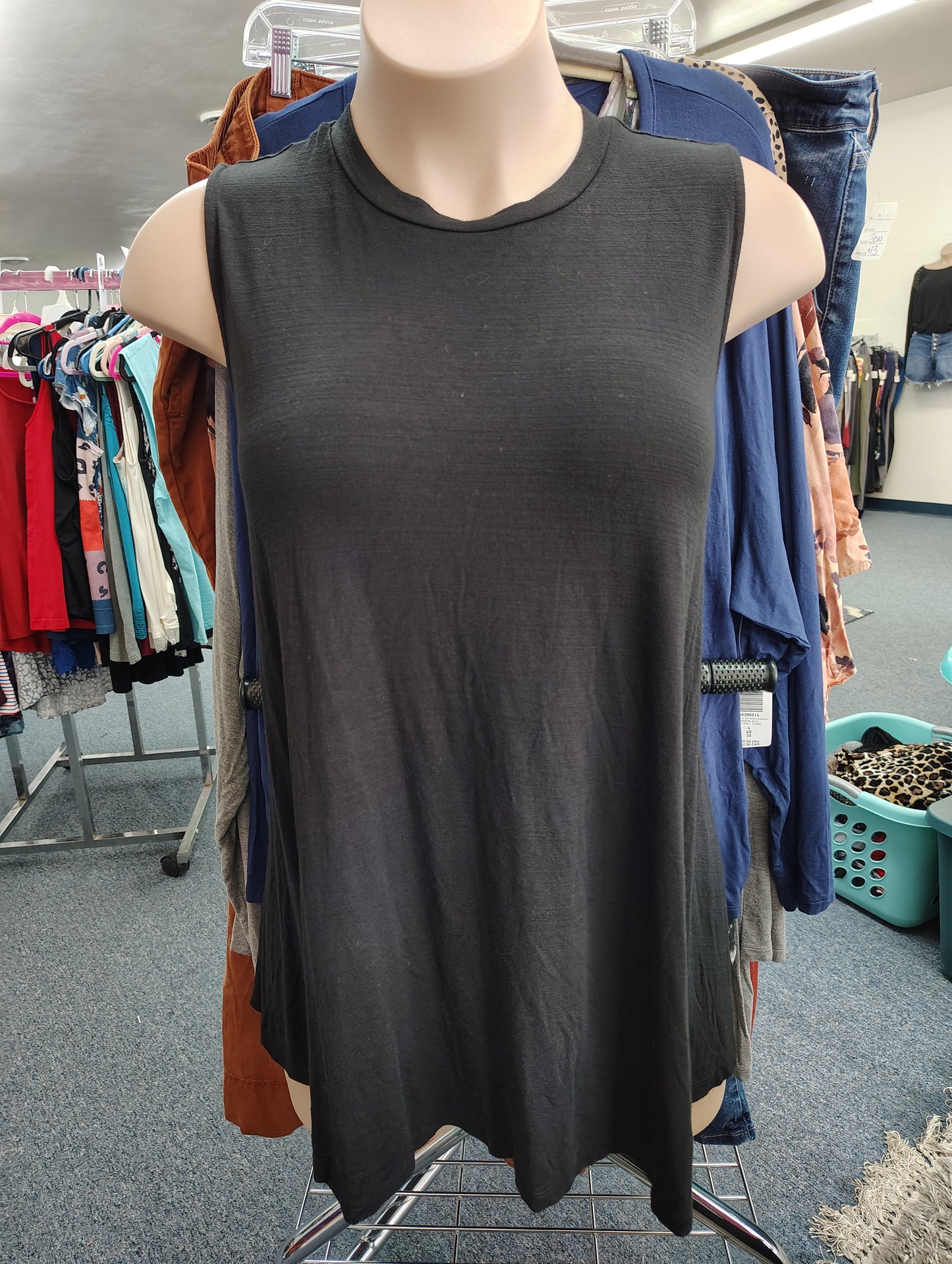 Lane Bryant black tank top size 4x