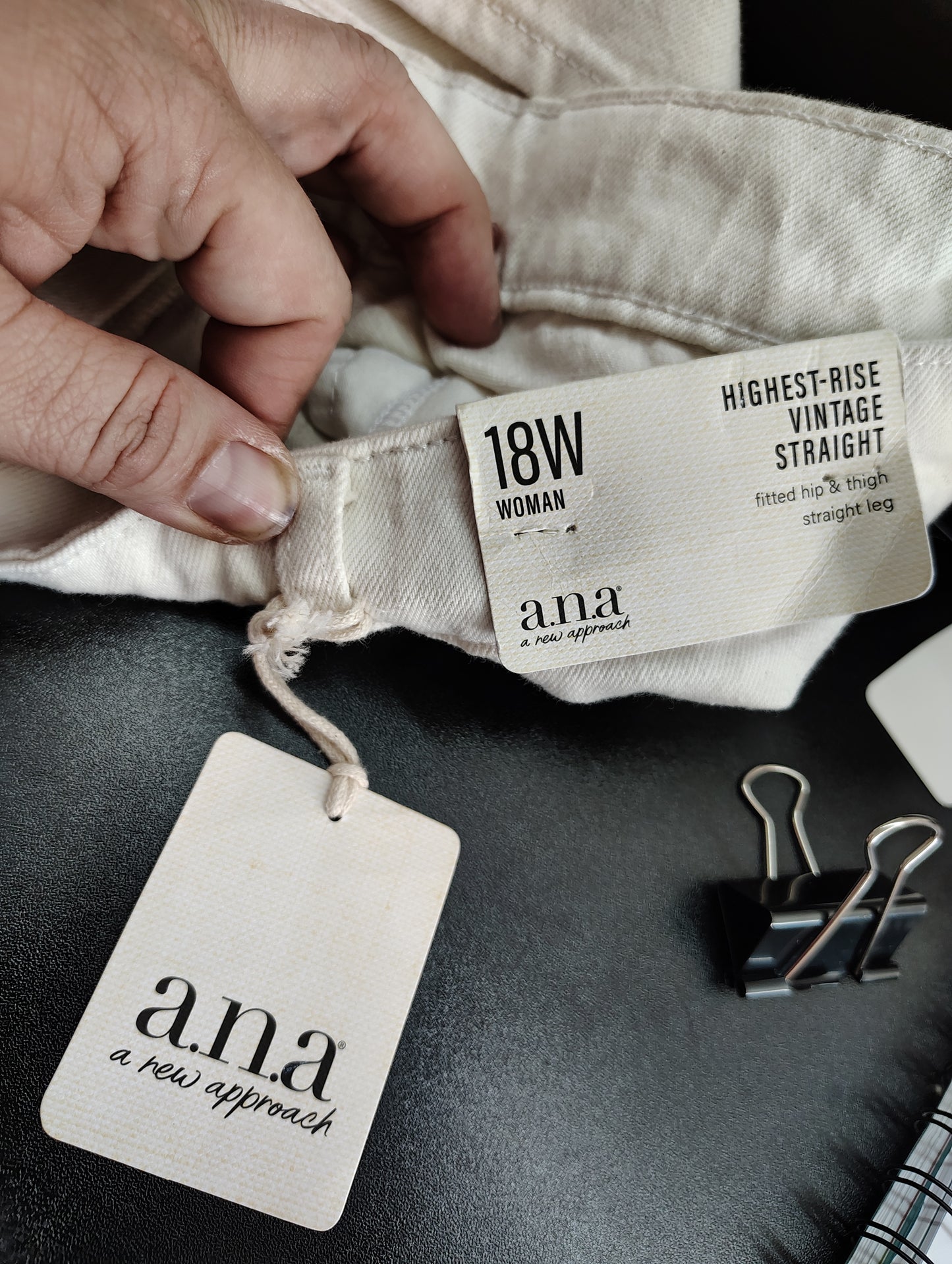 a.n.a. off white NWT jeans highest rise vintage straight size 18W