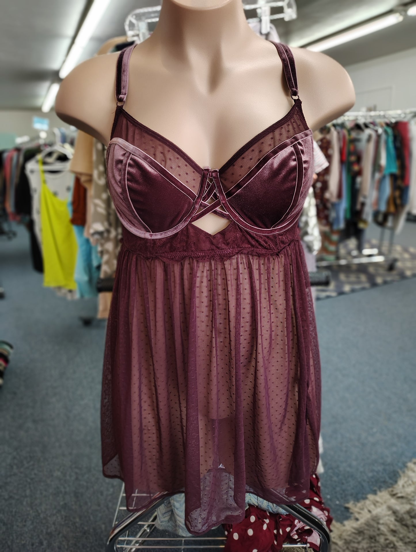 Torrid babydoll chemise underwire purple velvet and lace 3x