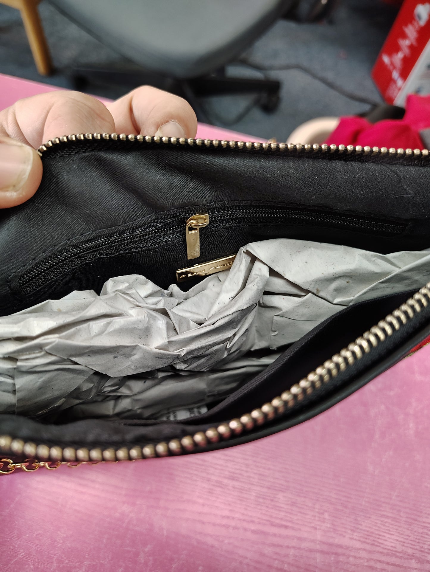 Black rose new clutch bag zip top chain strap