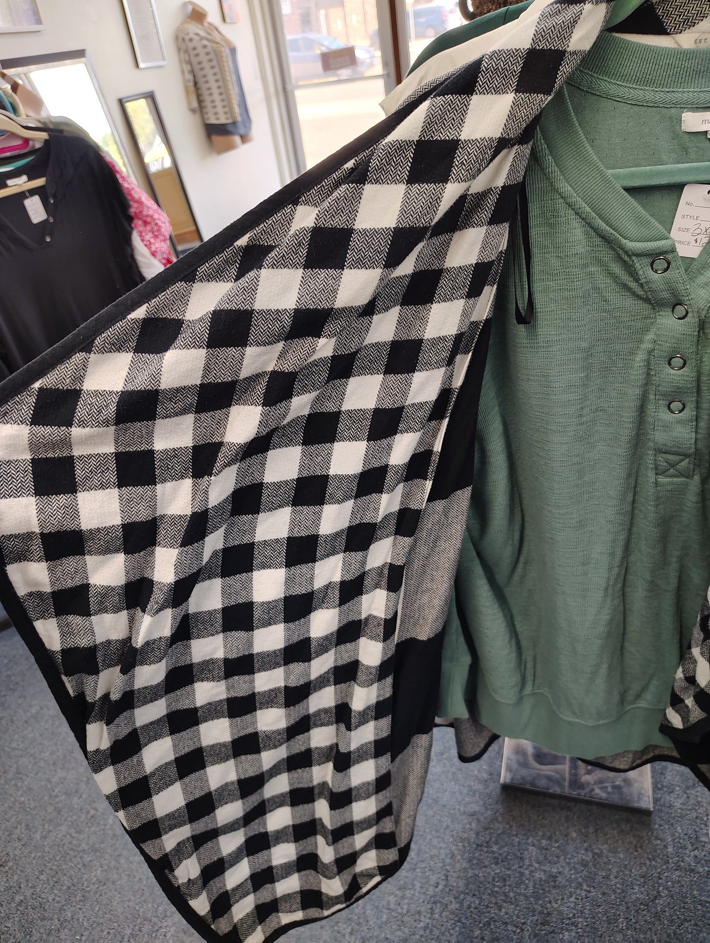 Cato reversible plaid vest size 22/24 3x