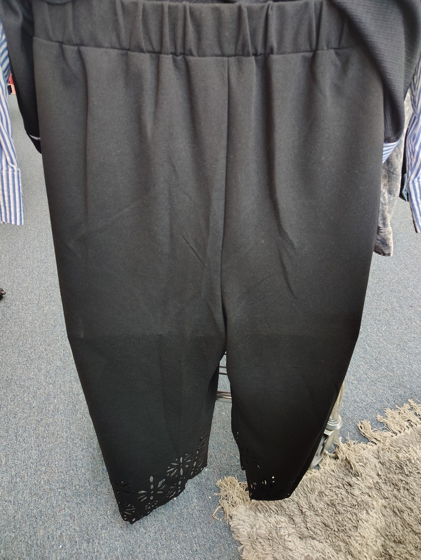 Black pull on stretch dress pants with floral trim size 3x