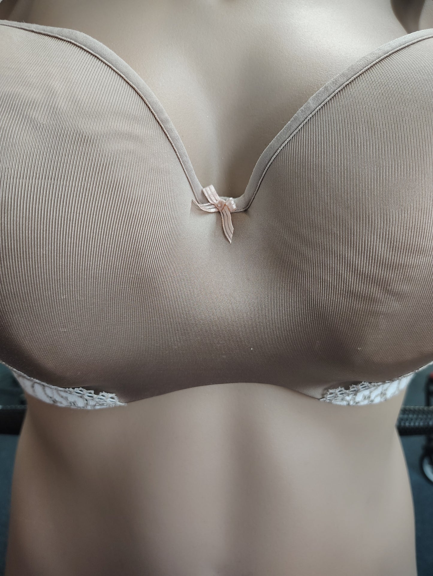 Cacique lightly lined balconette nude with lace size 44C