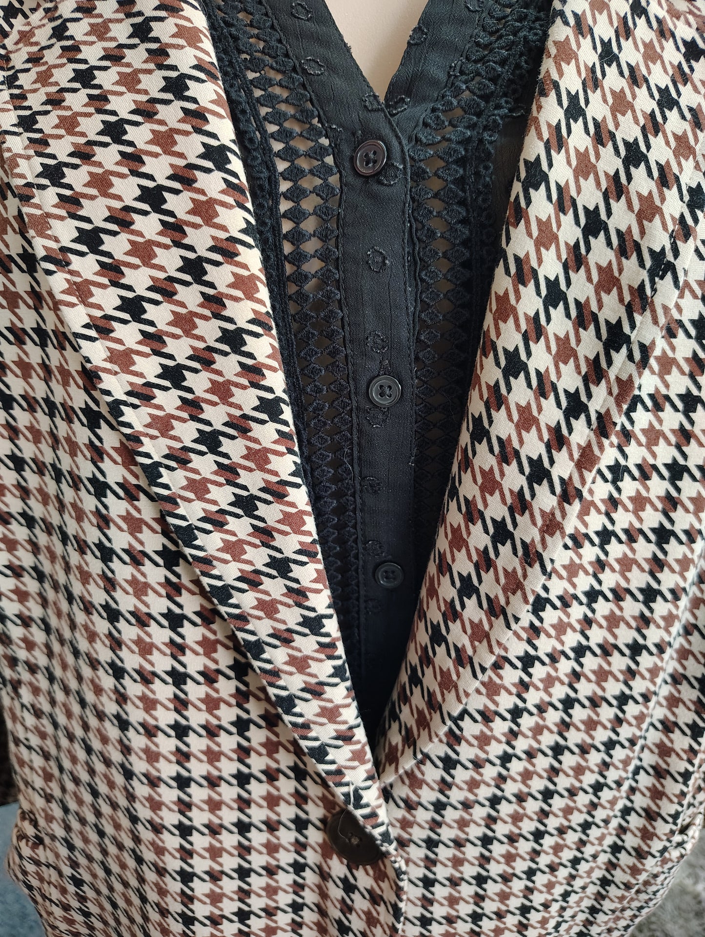 Studio by Torrid brown and black argyle print blazer jacket size 6x