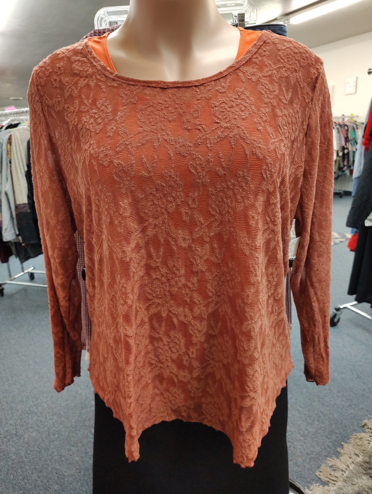 Maurices lightweight lace long sleeve rust top 3x