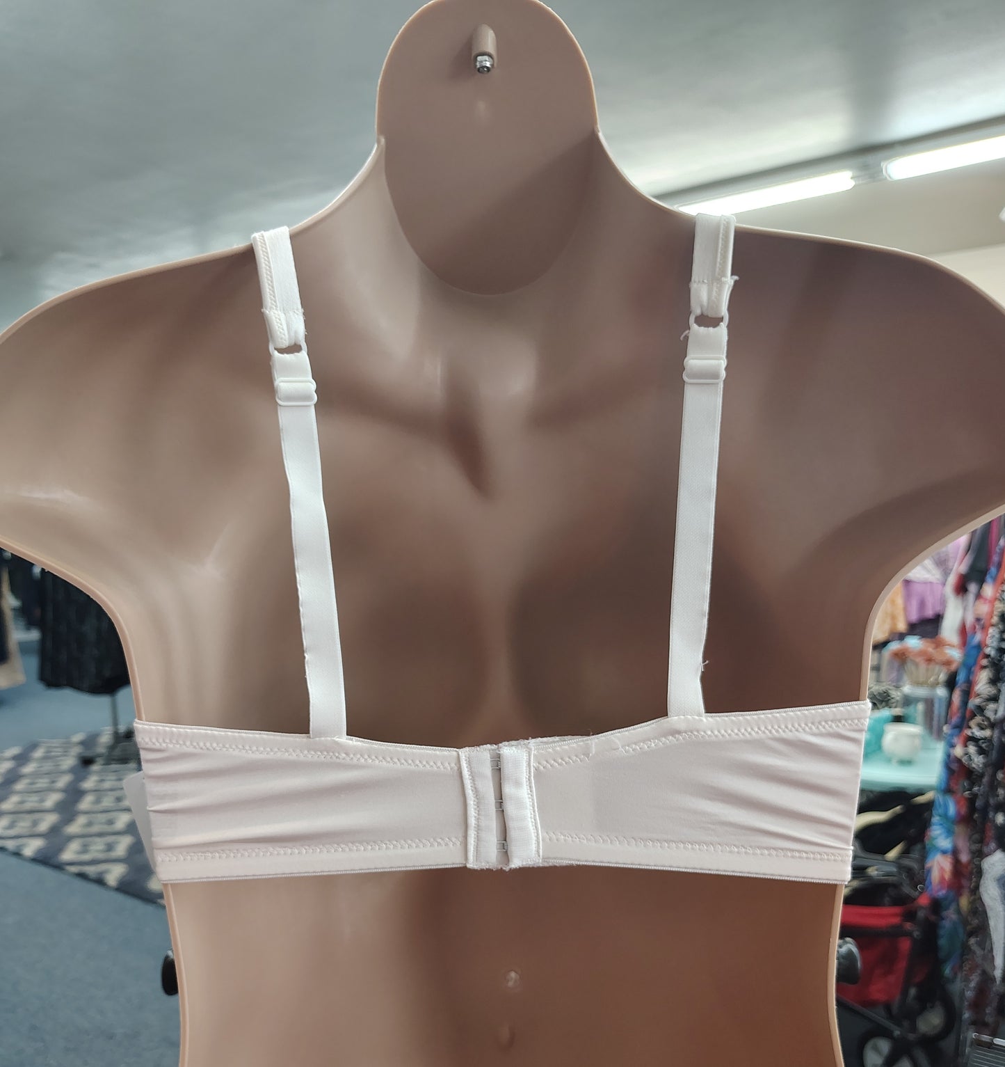 Playtex lace underwire bra size 38DD