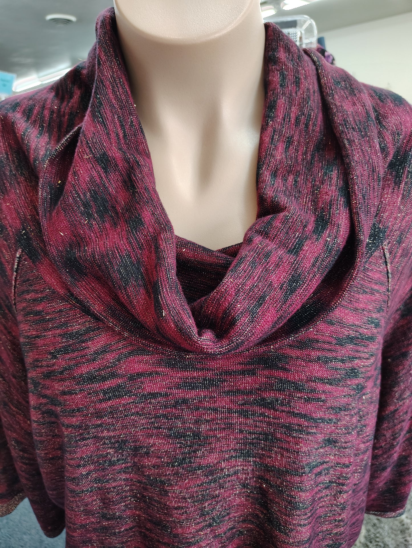 Catherines glitter red and black cowl neck top size 5x