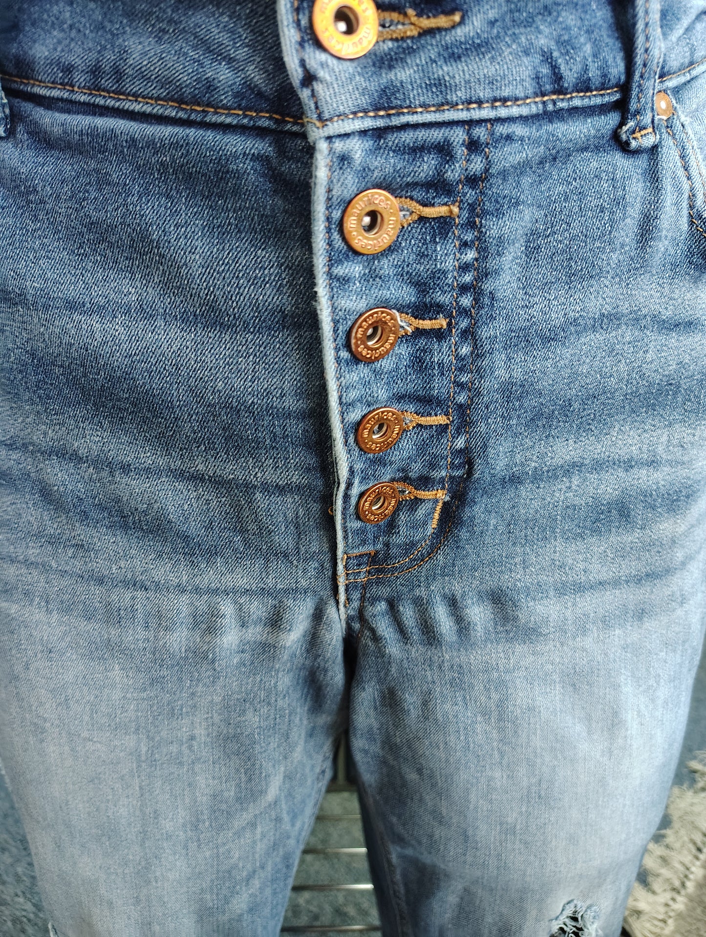 Maurices distressed high rise super skinny jeans size 20w